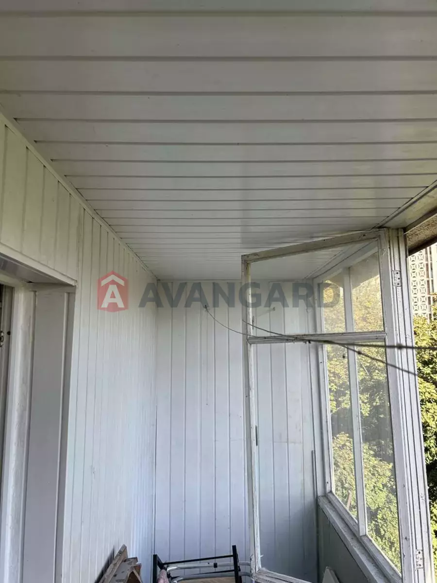 2 ��. ��������, 50/-/7 ��. �., 6/9 ������ ���� 15