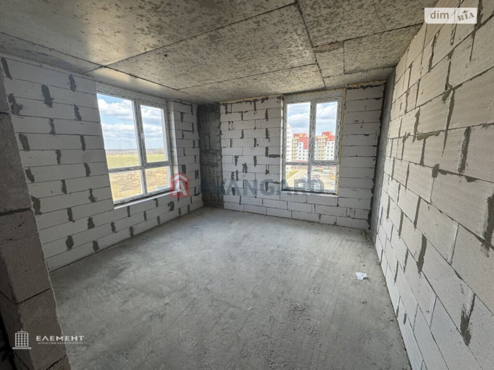 2 ��. ��������, 55/-/26 ��. �., 6/10 ������ ���� 9