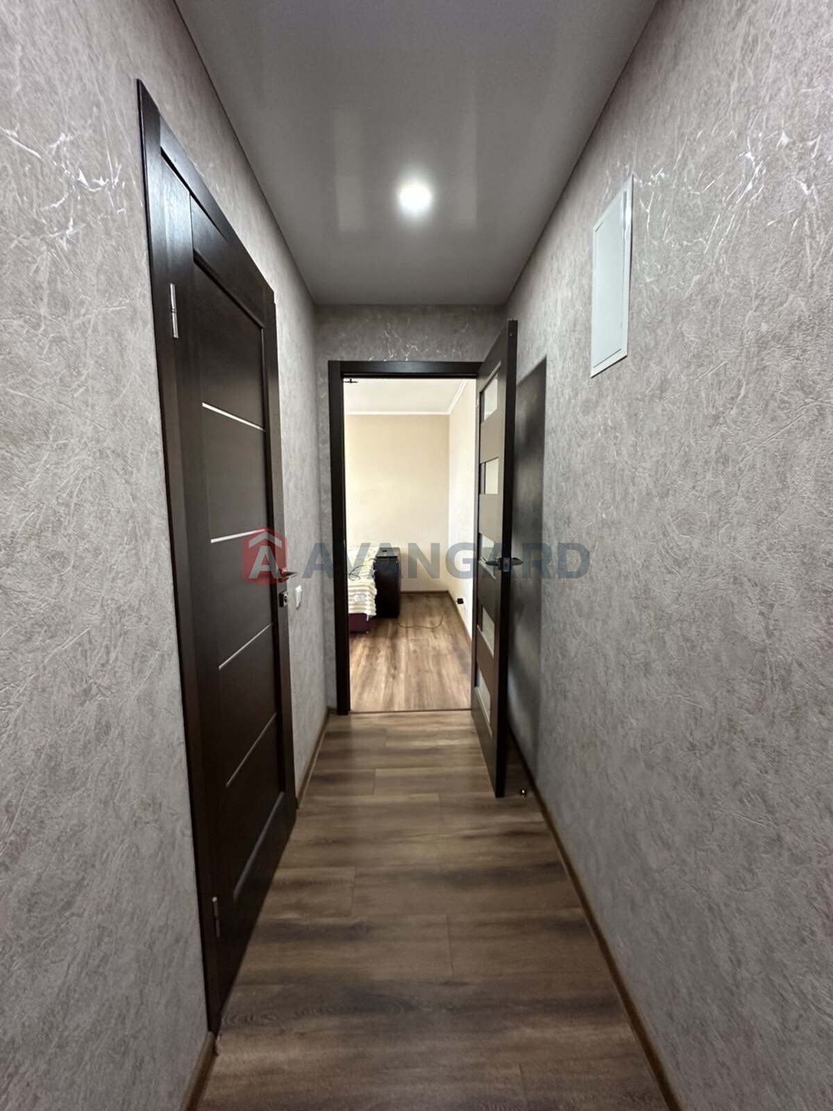 1 ����. ��������, 33/-/6 ��. �., 4/5 ���� ���� 13