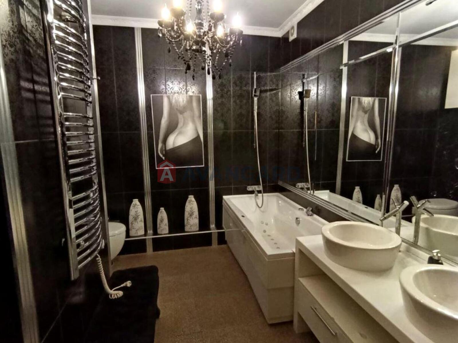 4 ��. ��������, 130/80/7 ��. �., 4/4 ������ ���� 23