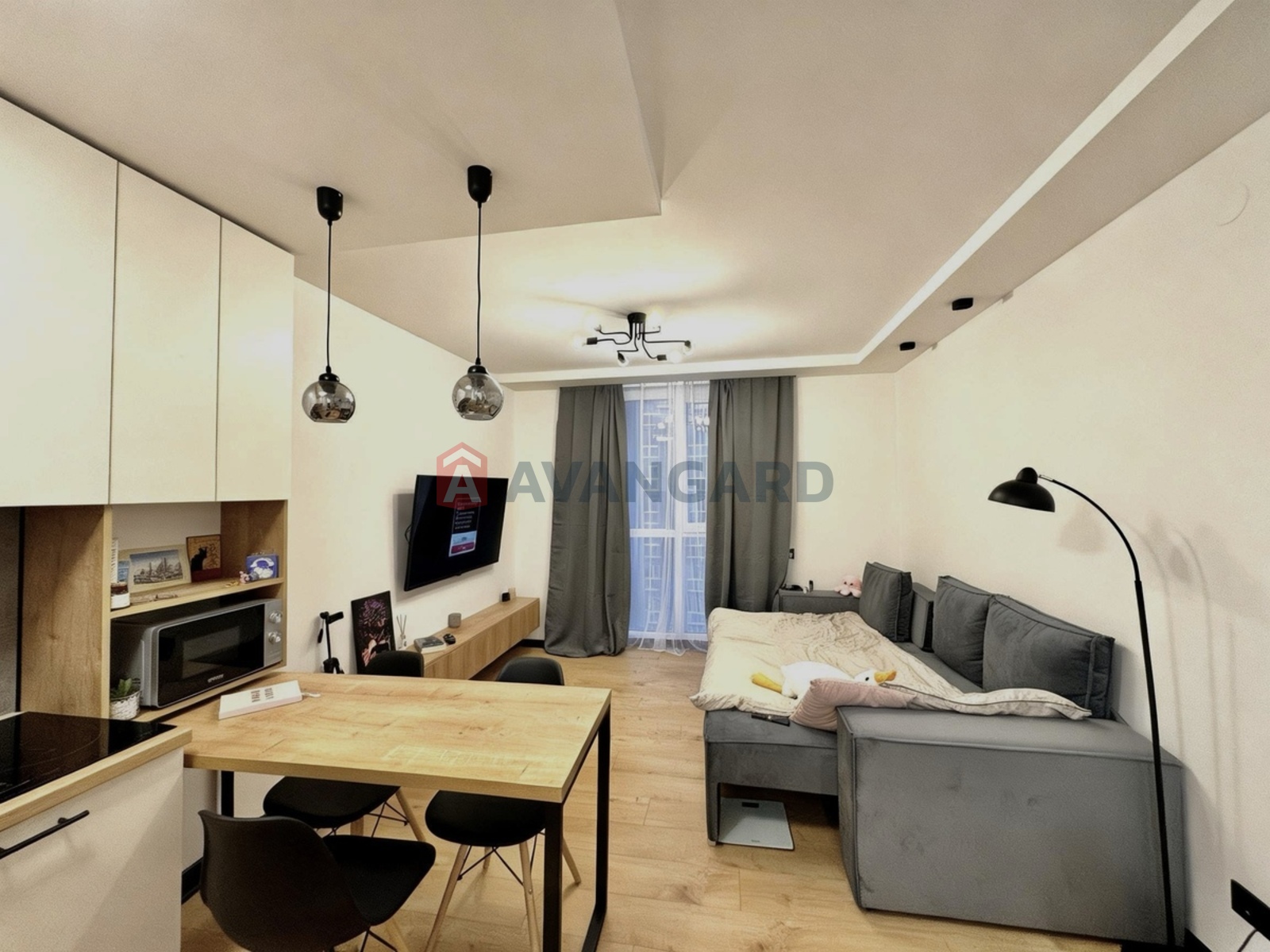 1 ��. ��������, 27/12/8 ��. �., 6/12 ������ ���� 4