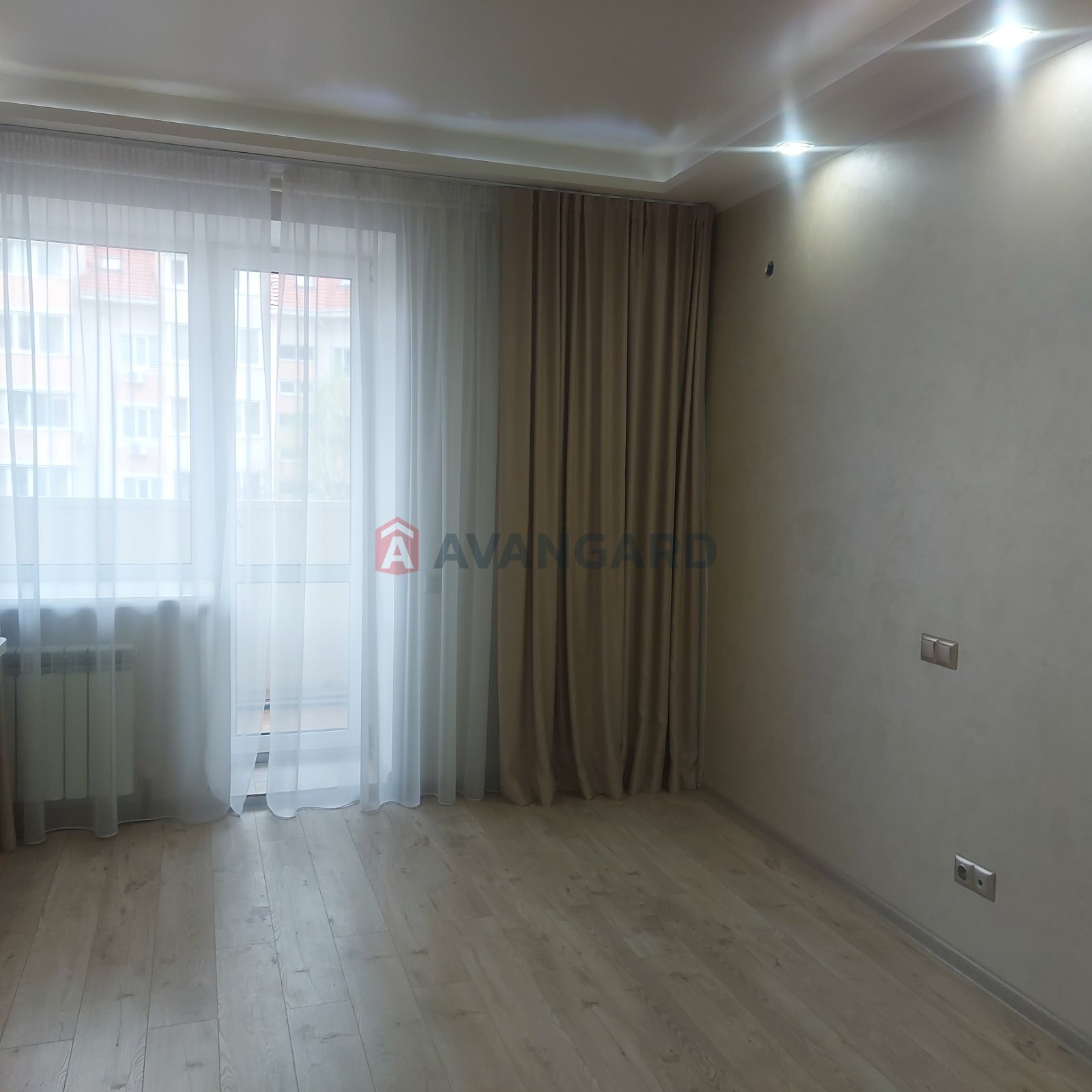 2 ��. ��������, 64/-/20,9 ��. �., 3/5 ������ ���� 3