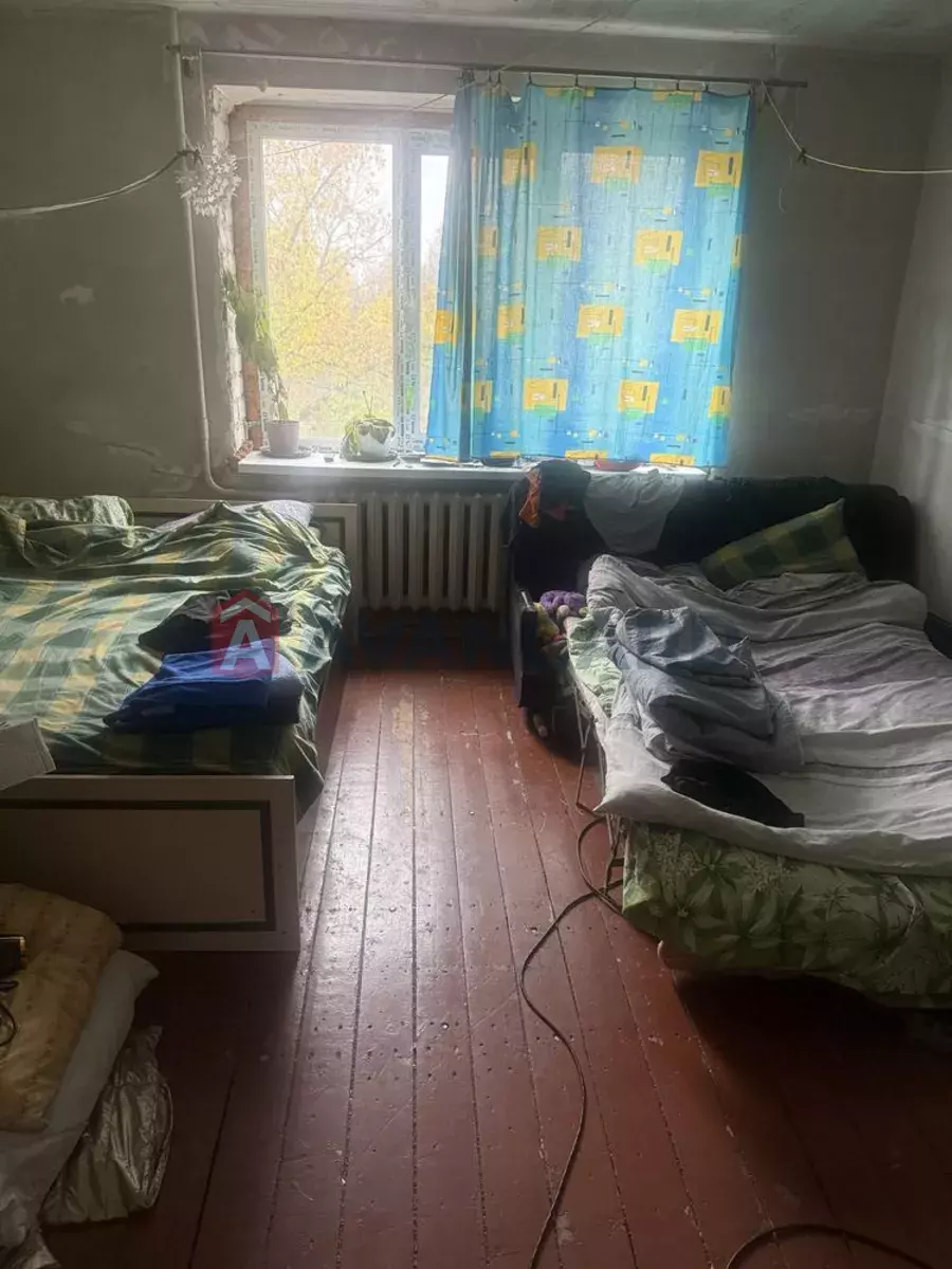 2 . , 52/-/8 . ., 3/9   8