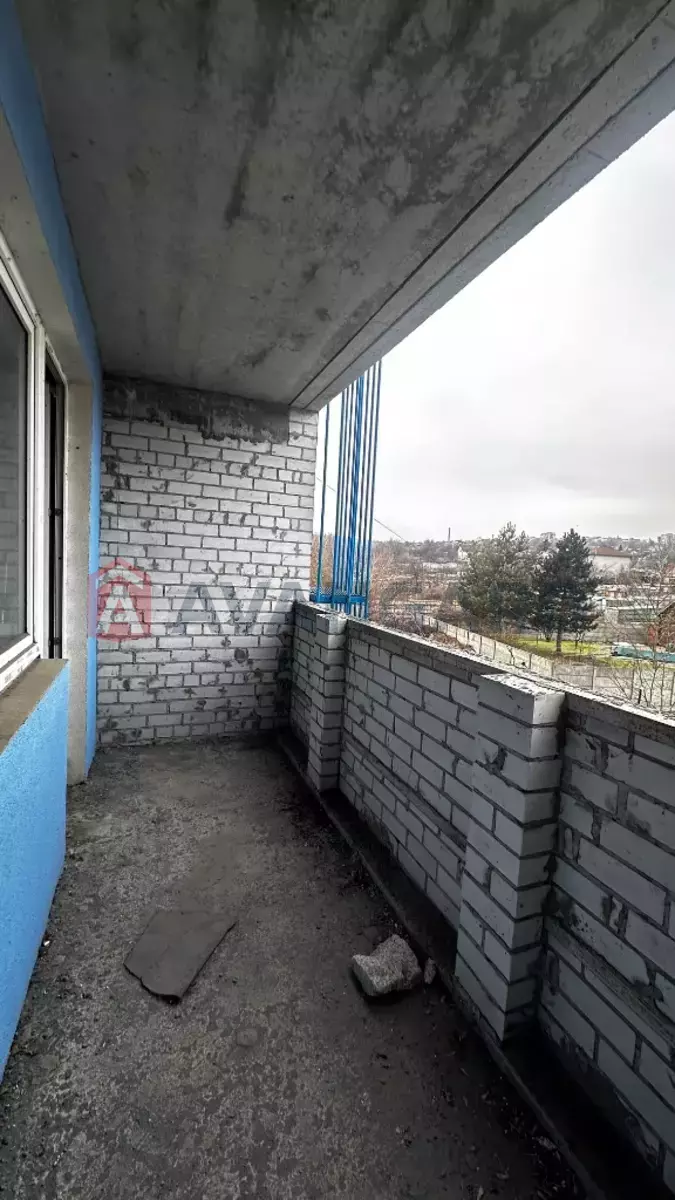 2 ����. ��������, 48/18/17 ��. �., 3/9 ���� ���� 7