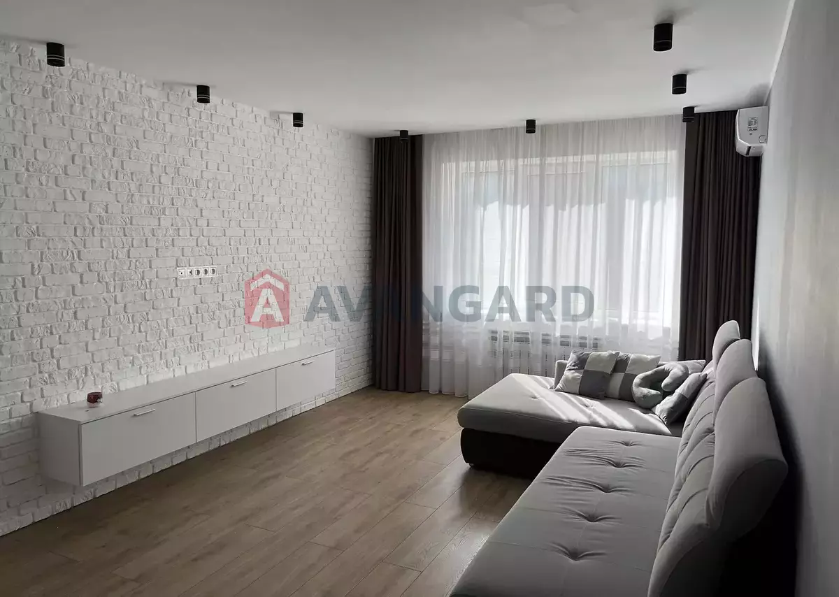 3 ��. ��������, 65/-/11 ��. �., 7/9 ������ ���� 20