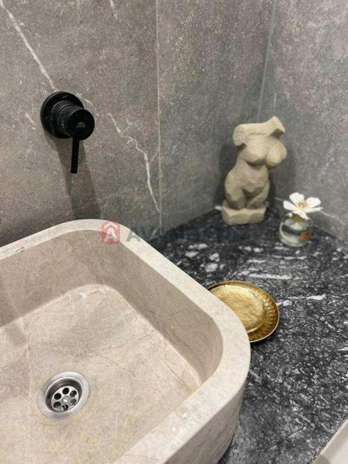 2 ��. ��������, 69/-/24 ��. �., 19/24 ������ ���� 14