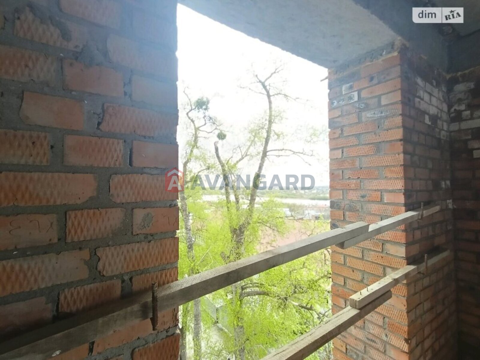 1 ��. ��������, 53/-/- ��. �., 10/10 ������ ���� 4