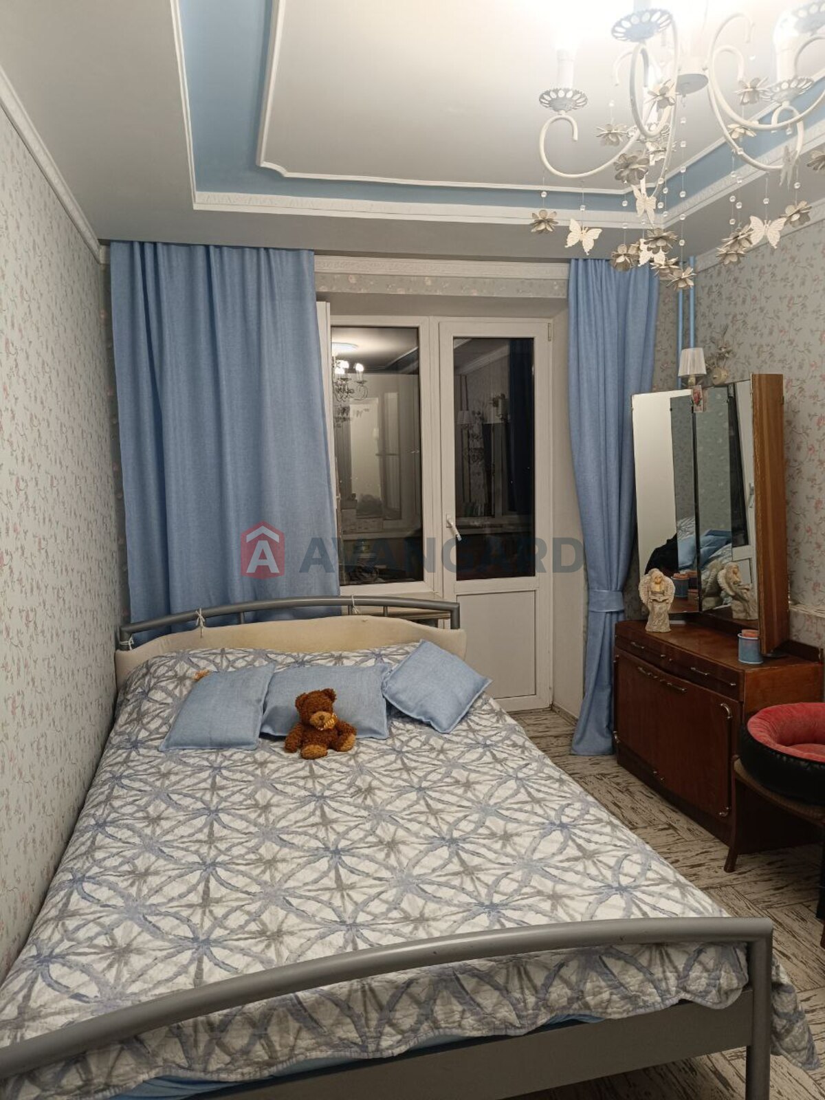 3 ��. ��������, 66/39/7 ��. �., 8/9 ������ ���� 20