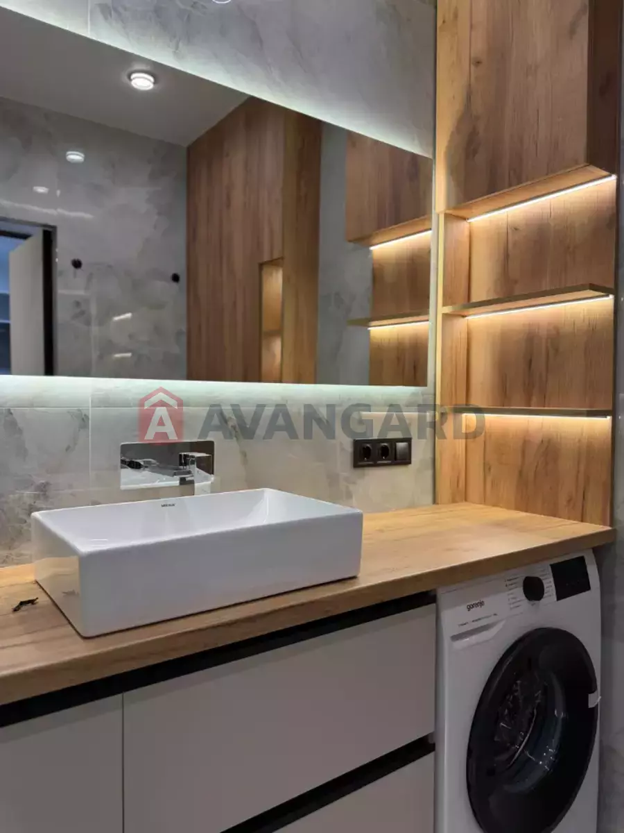 1 ��. ��������, 44/17/15 ��. �., 5/10 ������ ���� 23