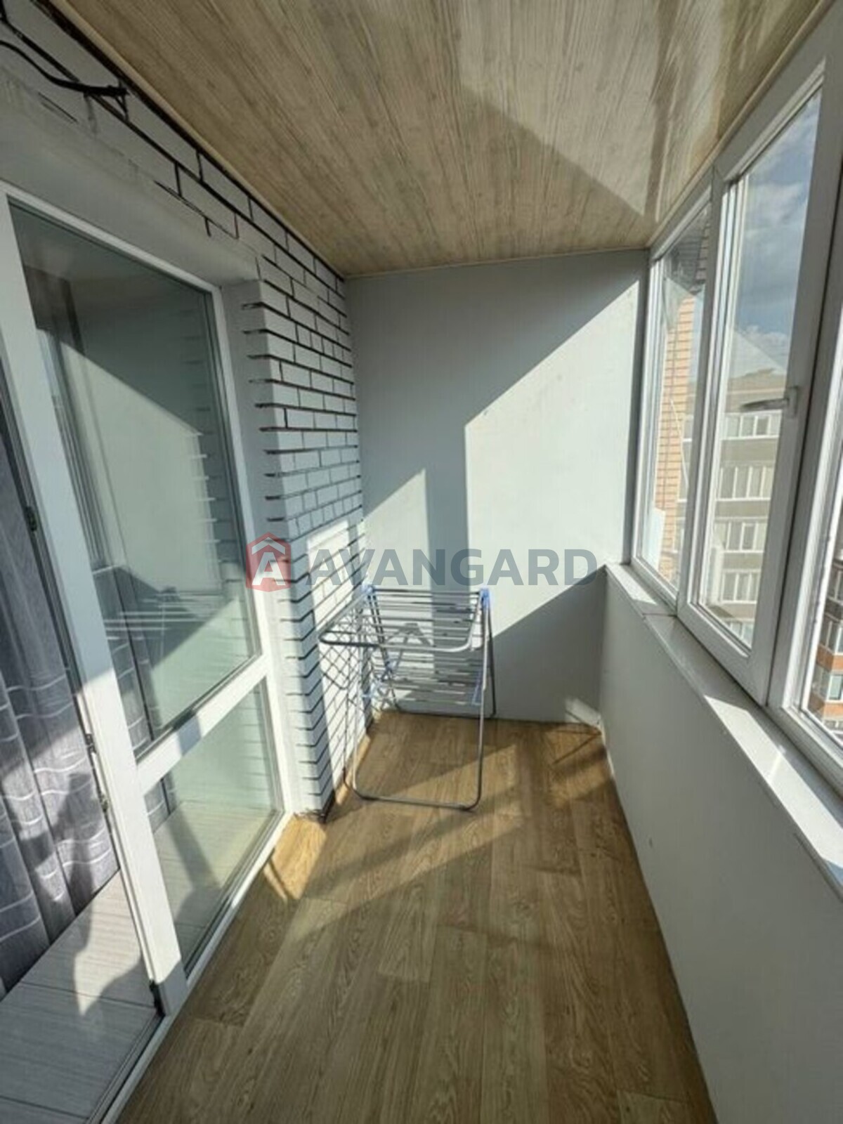 3 ��. ��������, 107/-/36 ��. �., 9/11 ������ ���� 17