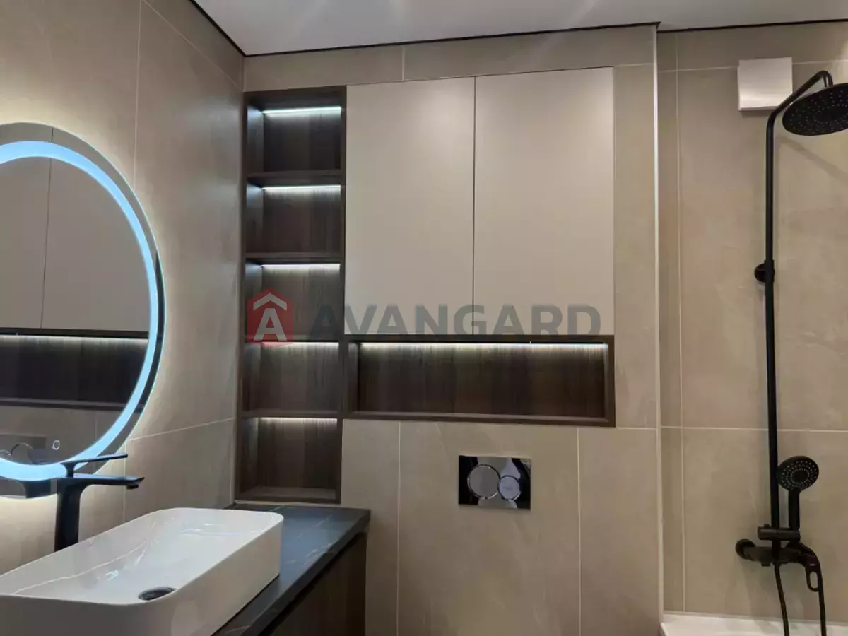 3 ��. ��������, 69/-/- ��. �., 8/10 ������ ���� 21