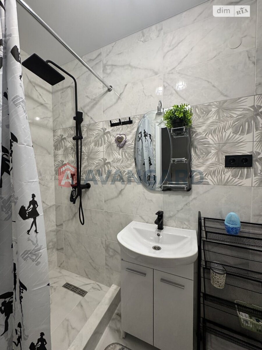 1 ��. ��������, 27.5/-/- ��. �., 2/5 ������ ���� 6