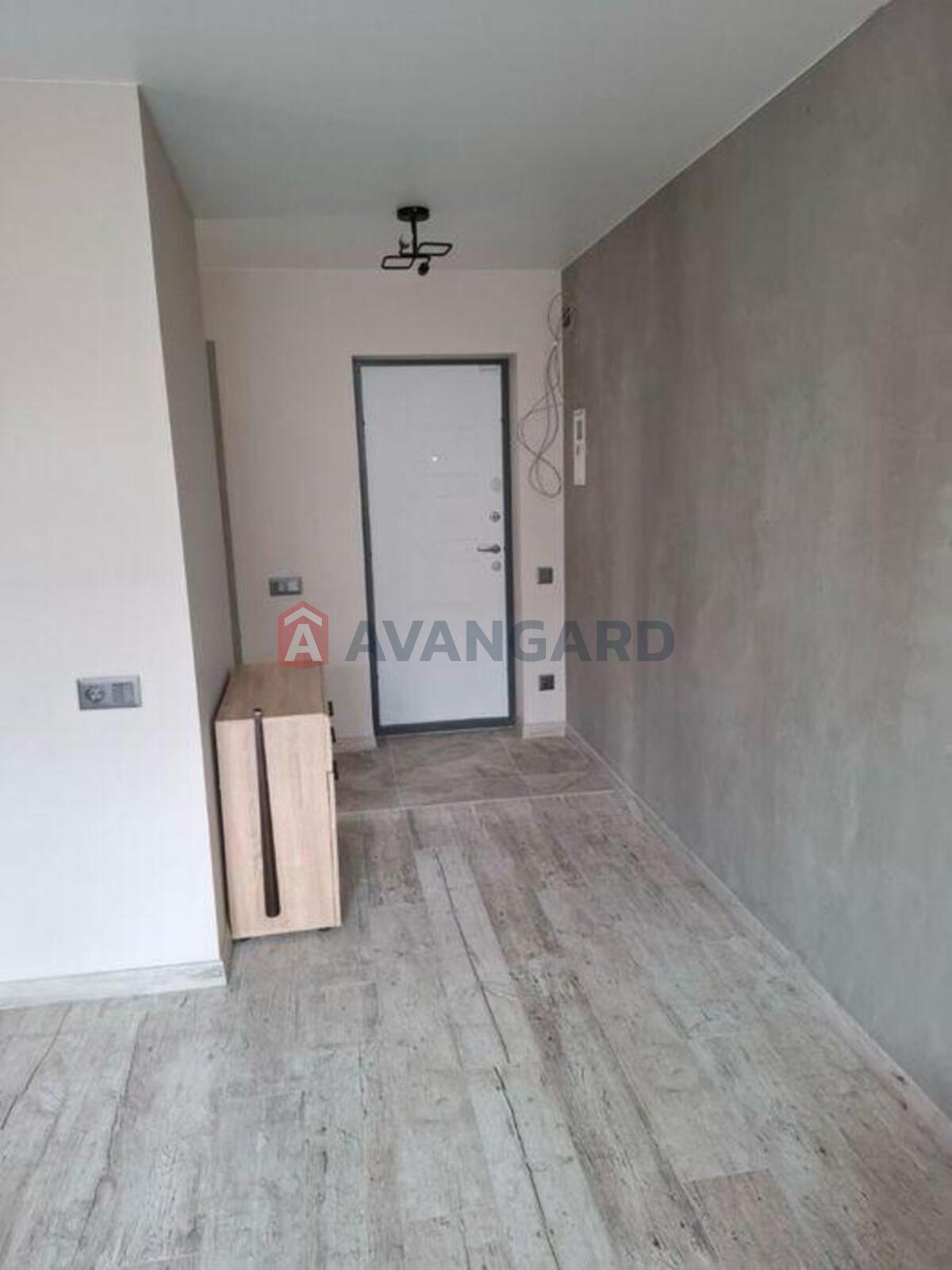 1 ��. ��������, 40/-/8 ��. �., 5/5 ������ ���� 6