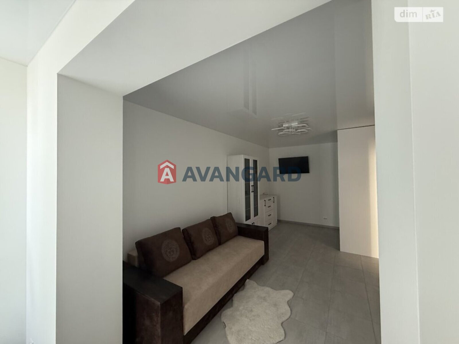 1 ��. ��������, 35/-/- ��. �., 7/11 ������ ���� 2