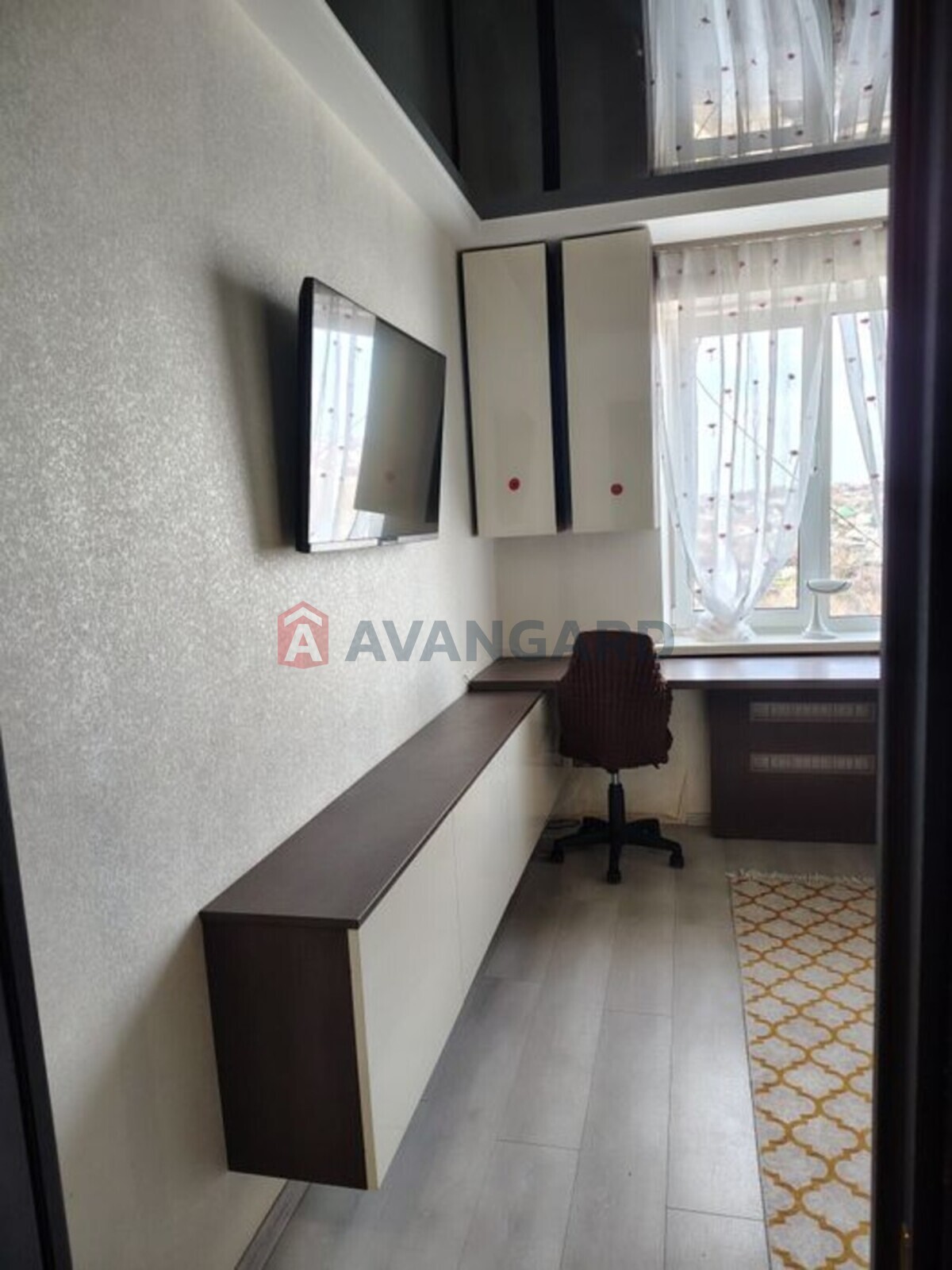 4 ��. ��������, 88/-/16 ��. �., 6/9 ������ ���� 1