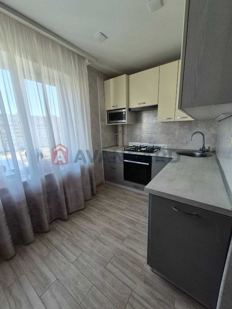 3 кім. квартира, 72/-/14 кв. м., 5/9 поверх фото 2 3 кім. квартира, 72/-/14 кв. м., 5/9 поверх фото 2