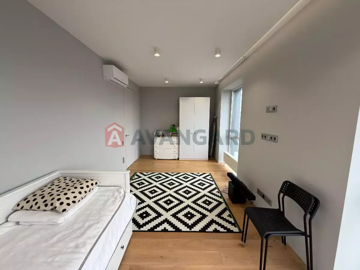 3 ����. ��������, 90/38/30 ��. �., 6/10 ���� ���� 20