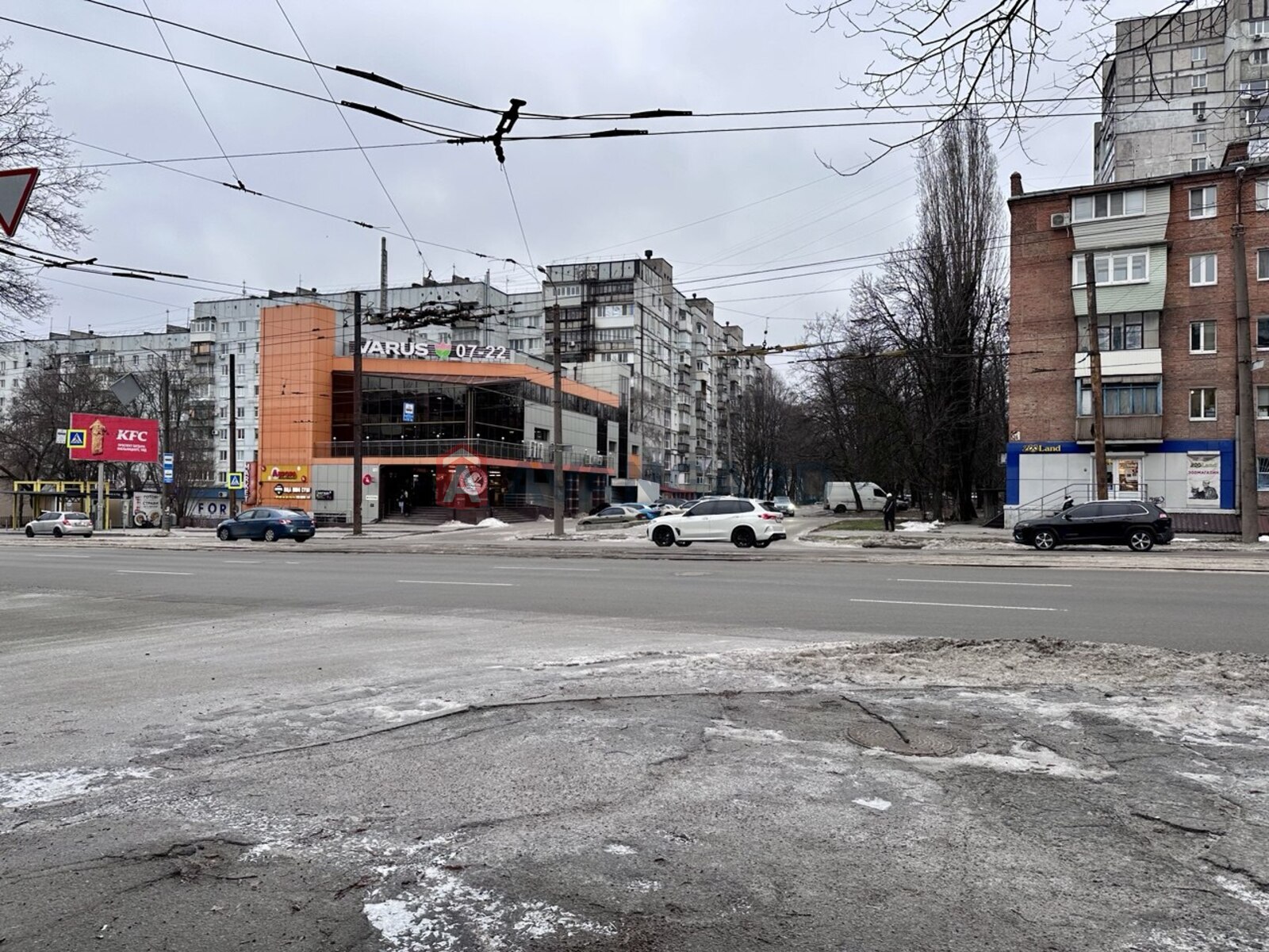 2 ��. ��������, 44,9/27,5/6,3 ��. �., 1/5 ������ ���� 18