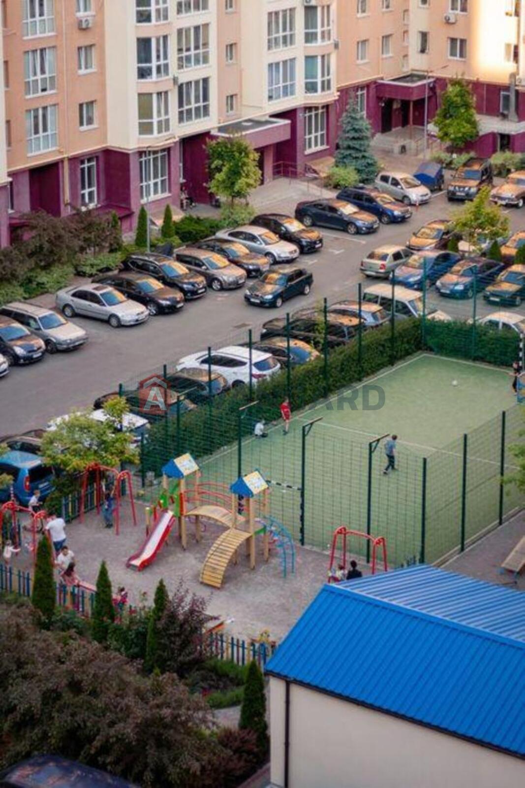 1 ��. ��������, 38/-/13 ��. �., 10/10 ������ ���� 14