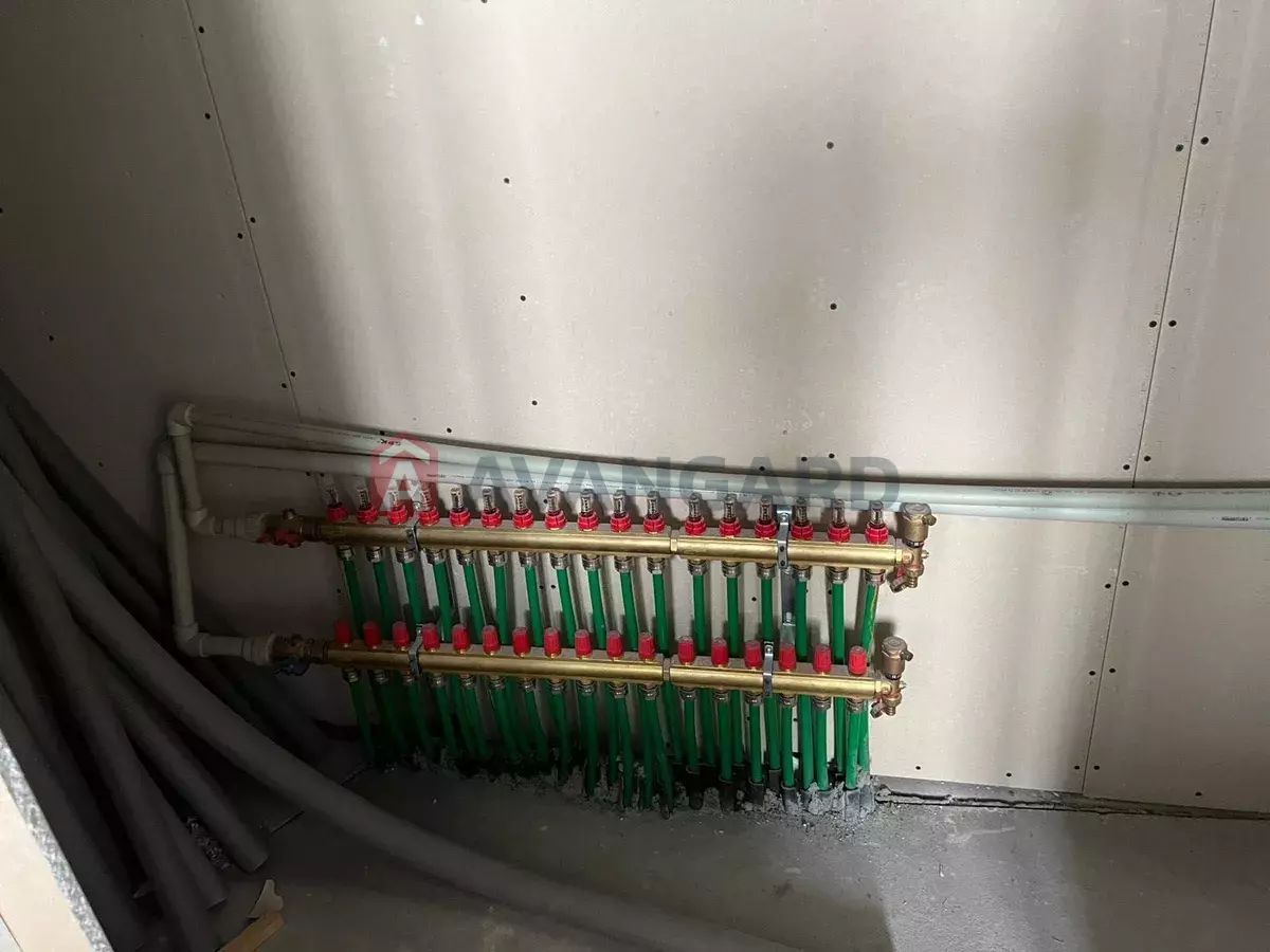 3 ����. ��������, 130/-/25 ��. �., 18/20 ���� ���� 7