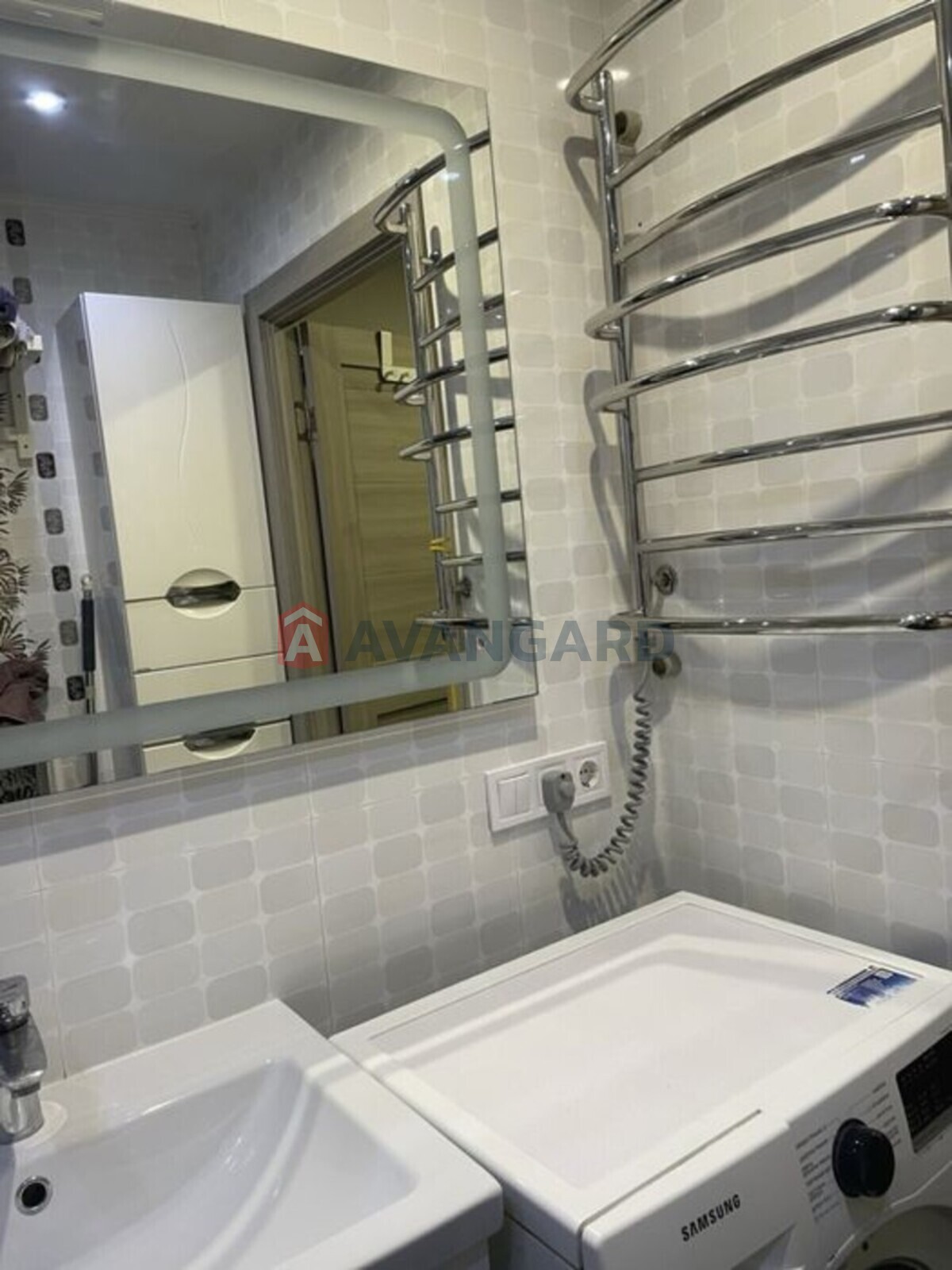 3 ����. ��������, 69/-/8 ��. �., 6/9 ���� ���� 14