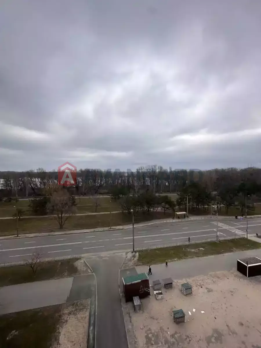 3 ����. ��������, 65/-/8 ��. �., 7/9 ���� ���� 21