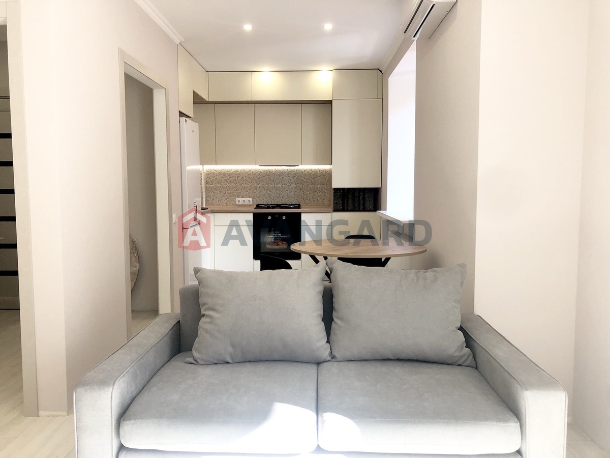 1 ��. ��������, 45/23/11 ��. �., 4/12 ������ ���� 2