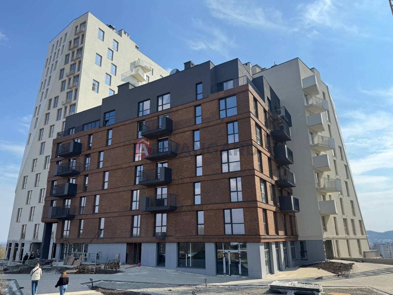 3 ��. ��������, 82,19/45/21 ��. �., 2/7 ������ ���� 12