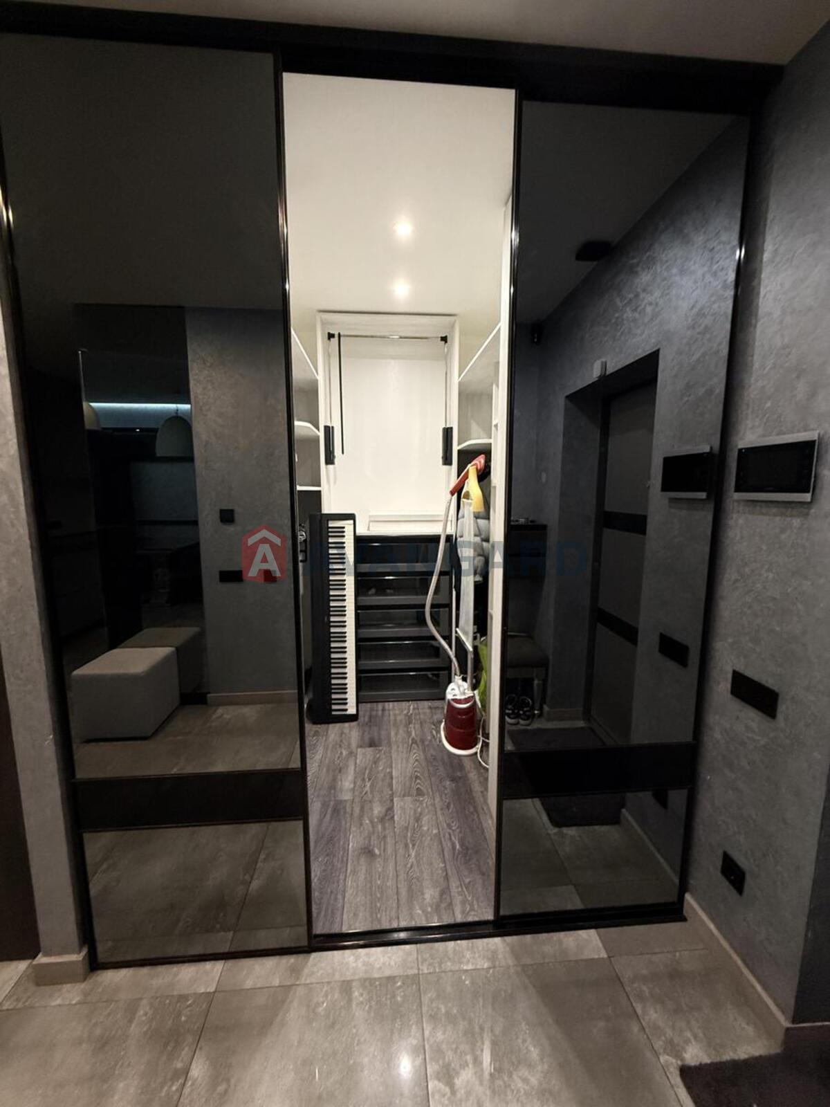 1 ��. ��������, 48/-/14 ��. �., 10/24 ������ ���� 15