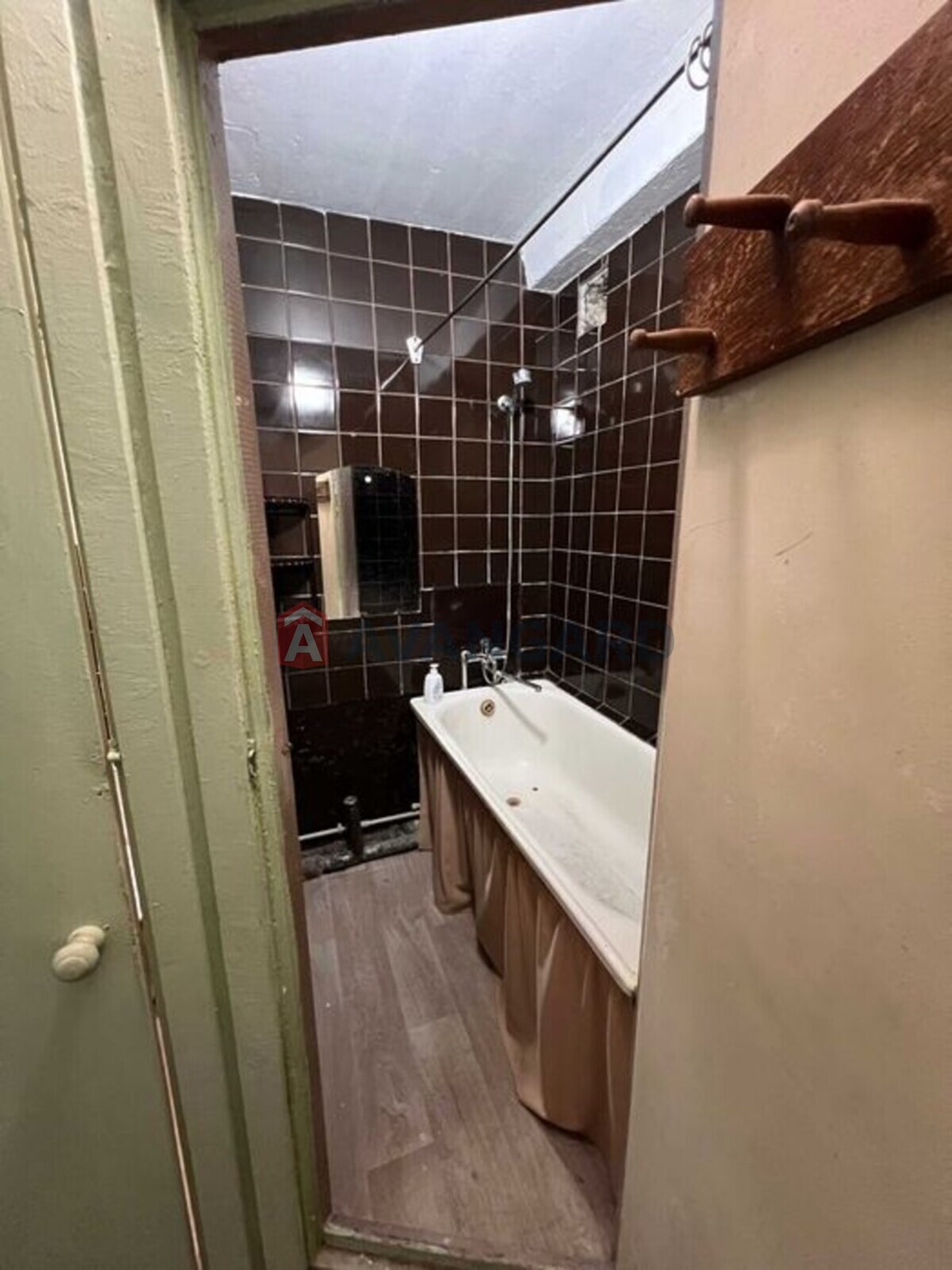 2 ��. ��������, 44/-/6 ��. �., 5/5 ������ ���� 8