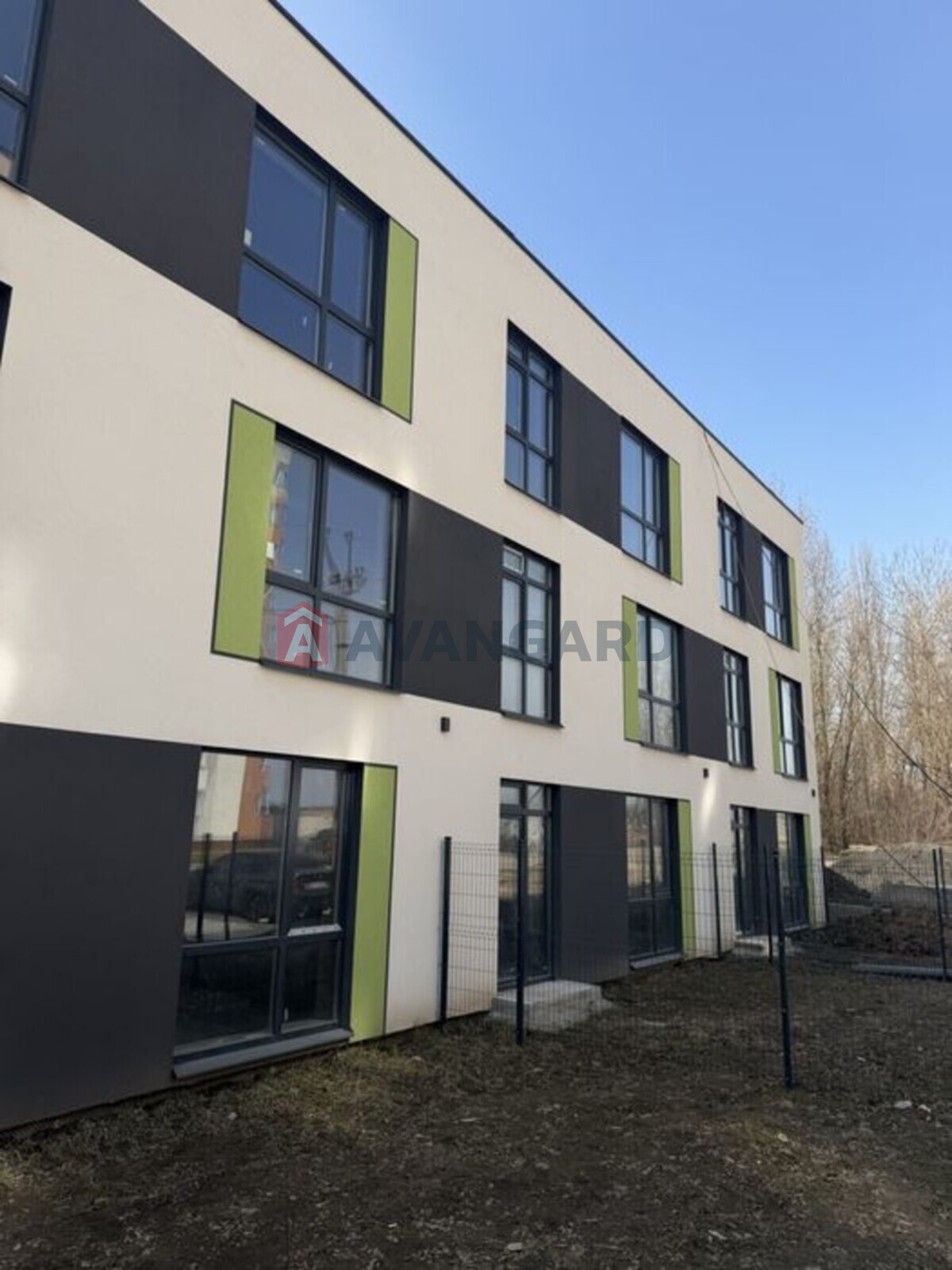 1 ��. ��������, 47/-/12 ��. �., 3/3 ������ ���� 2