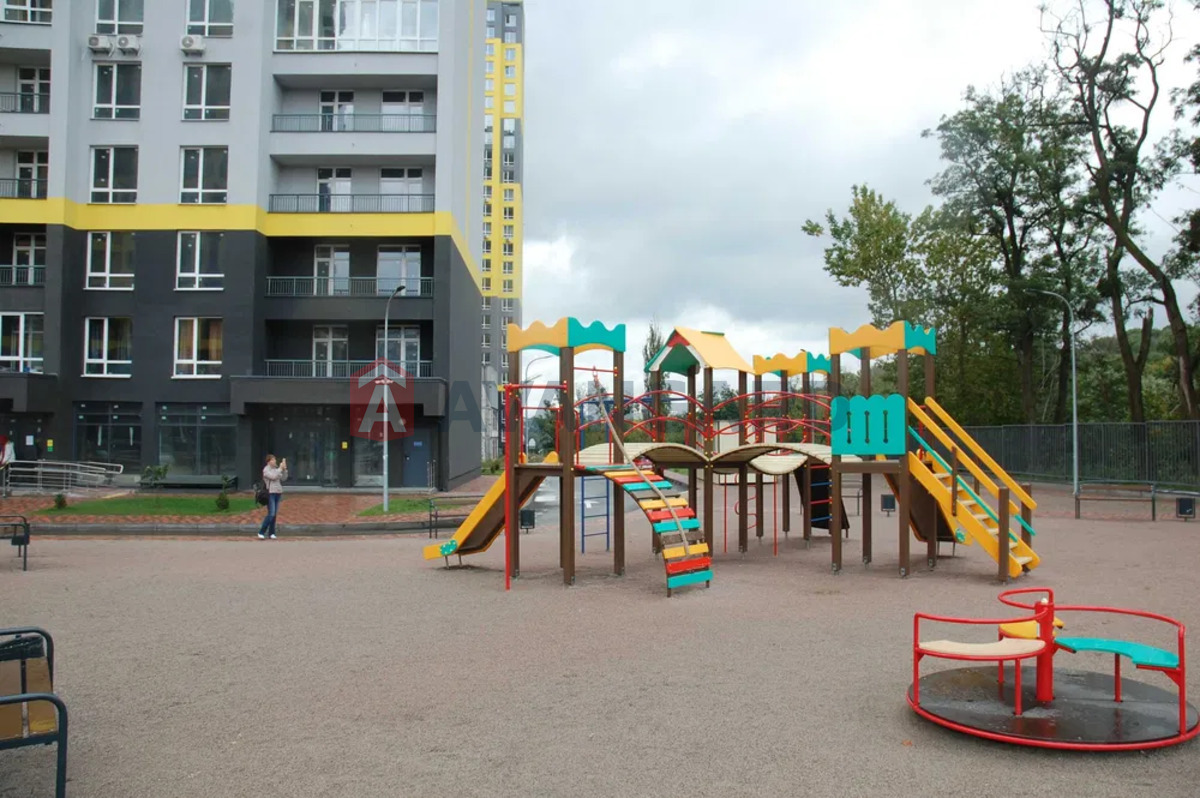 1 ����. ��������, 30/-/6 ��. �., 13/25 ���� ���� 10