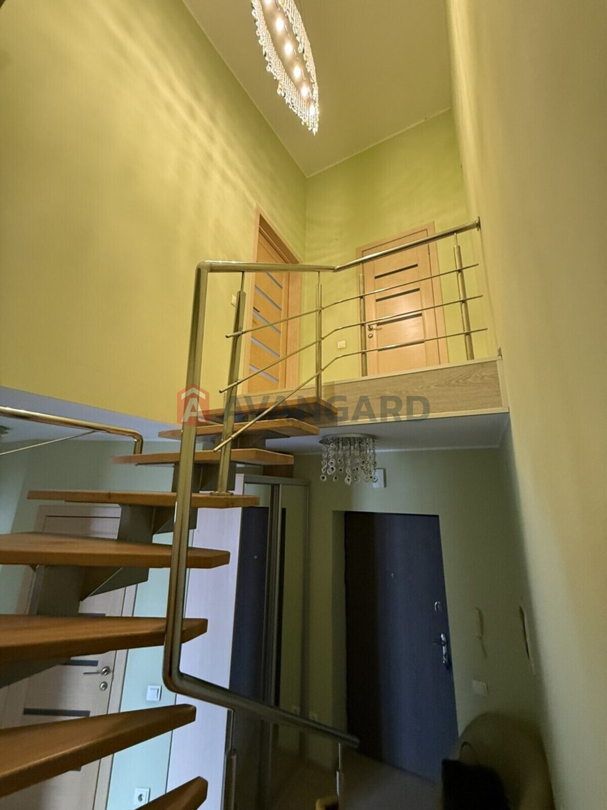 2 ��. ��������, 79/30/19 ��. �., 4/4 ������ ���� 11