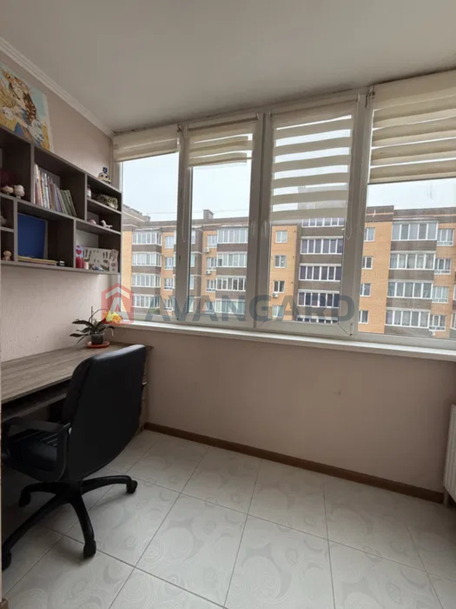 2 ��. ��������, 76/-/16 ��. �., 8/10 ������ ���� 7