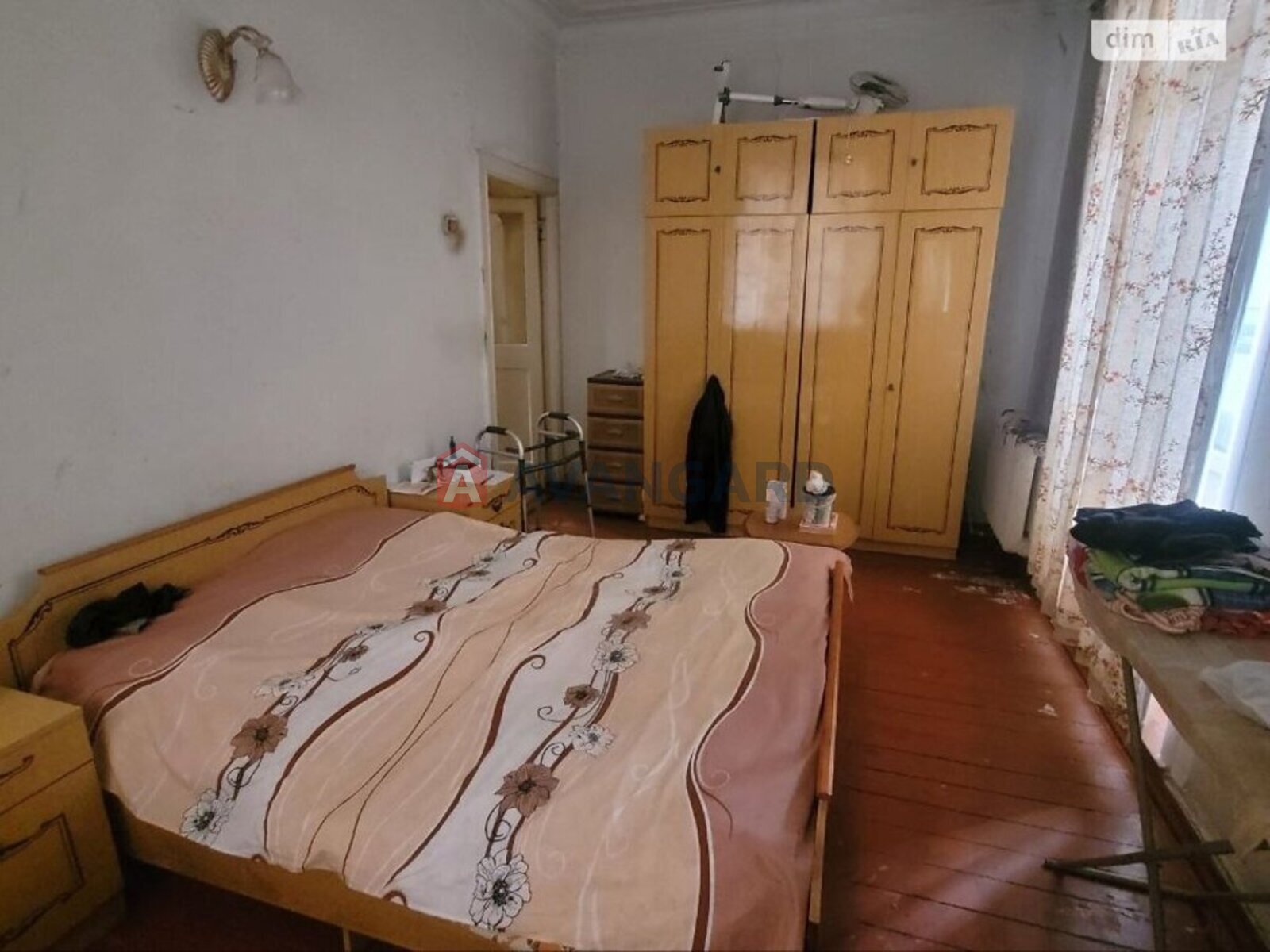 3 ����. ��������, 66/44/6 ��. �., 2/4 ���� ���� 14