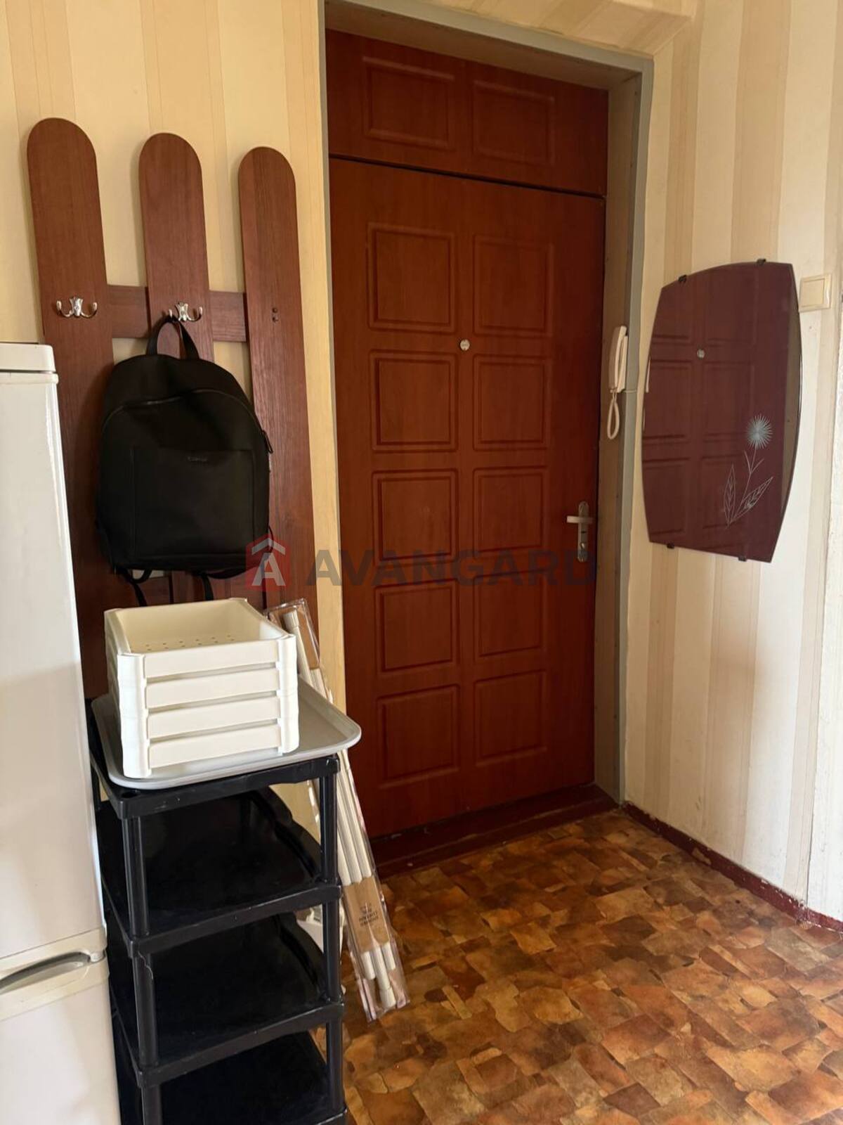 3 ��. ��������, 70/-/6 ��. �., 5/5 ������ ���� 1