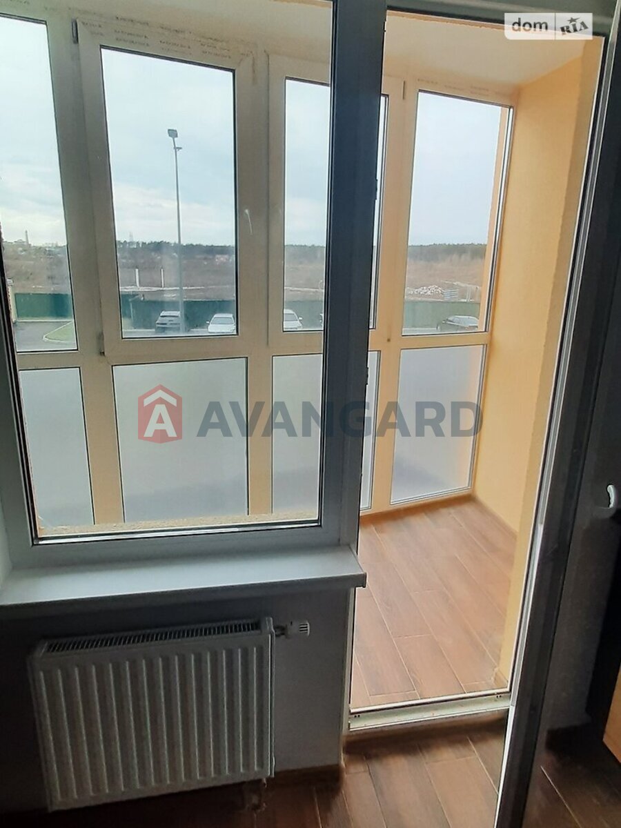 1 ��. ��������, 37/26/8 ��. �., 2/14 ������ ���� 18