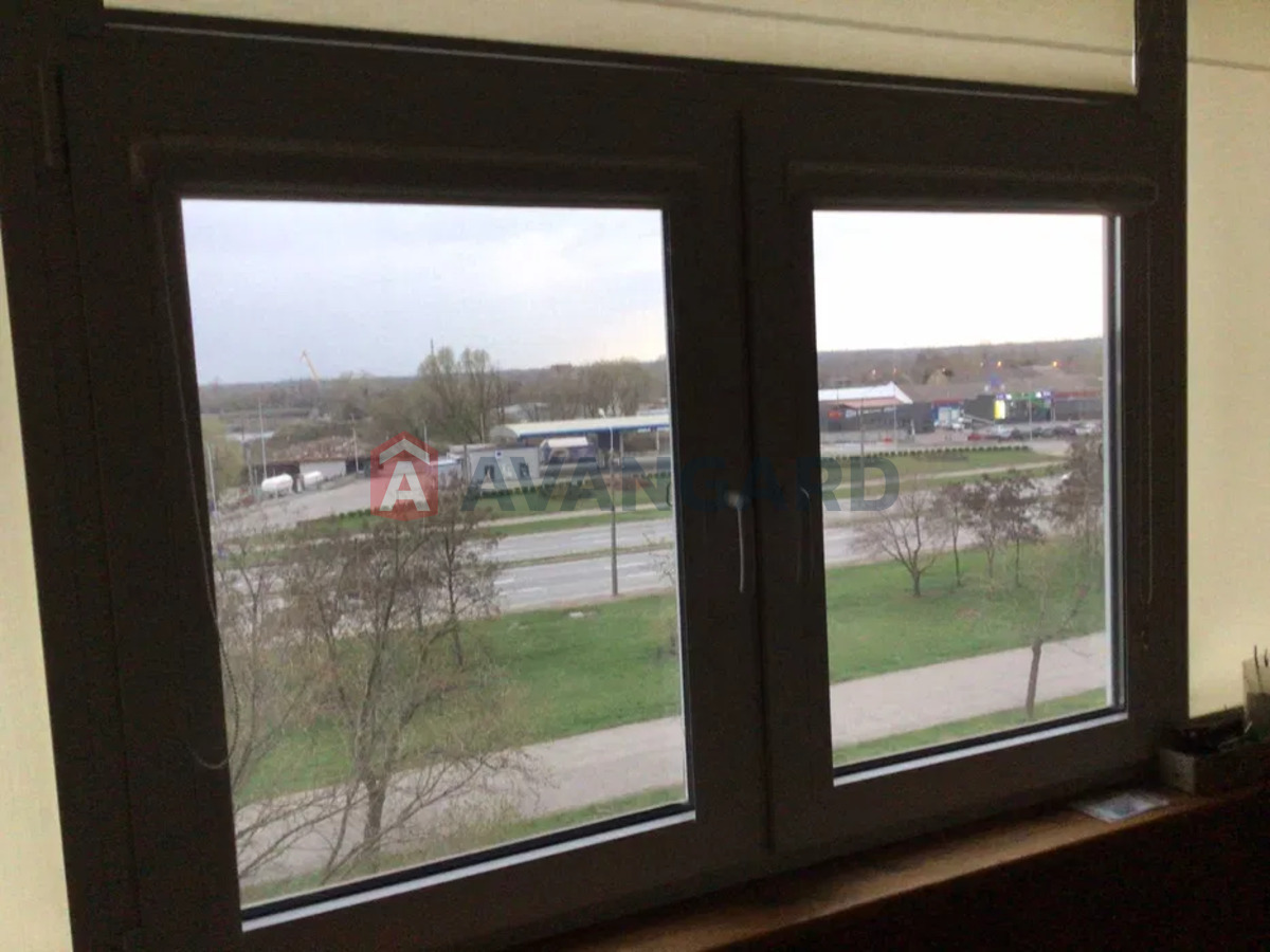 3 . , 67/-/8 . ., 4/9   23