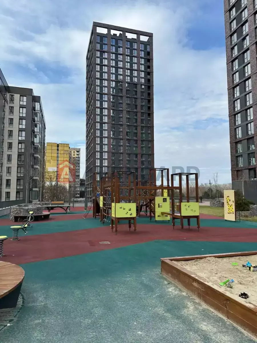 1 ��. ��������, 42/-/- ��. �., 6/24 ������ ���� 2