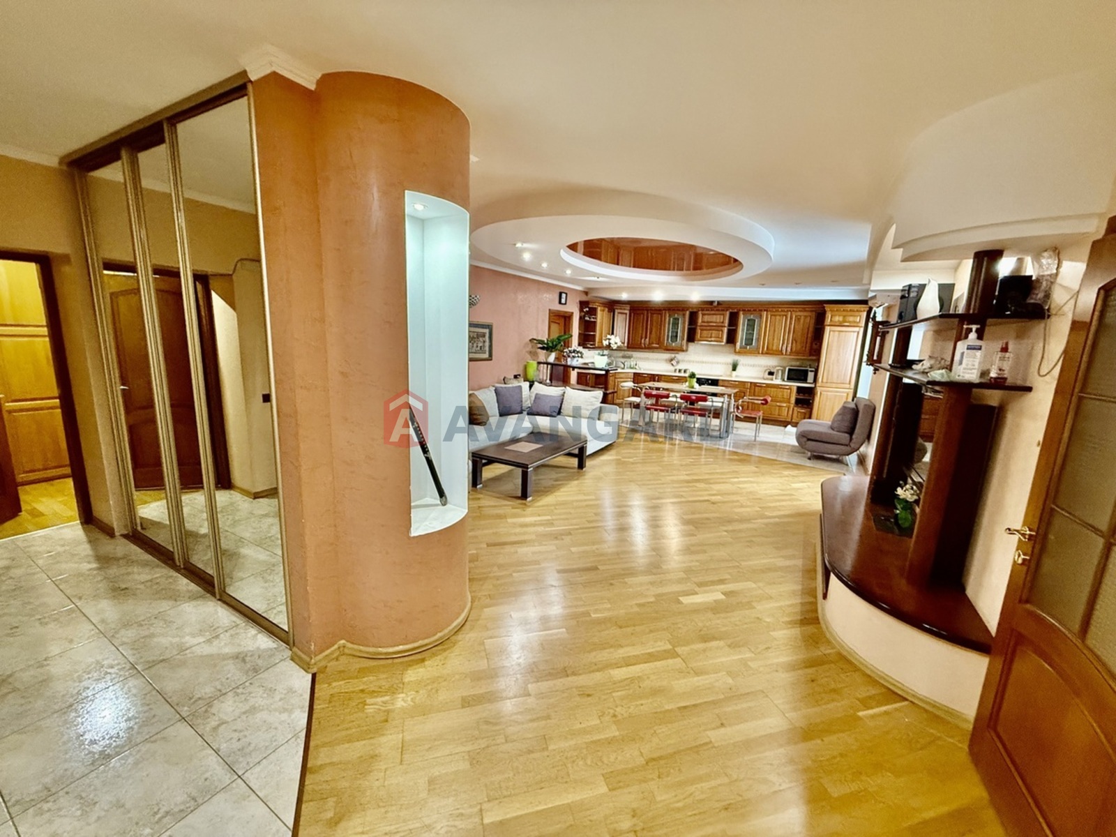 4 ��. ��������, 152/125/20 ��. �., 3/10 ������ ���� 2