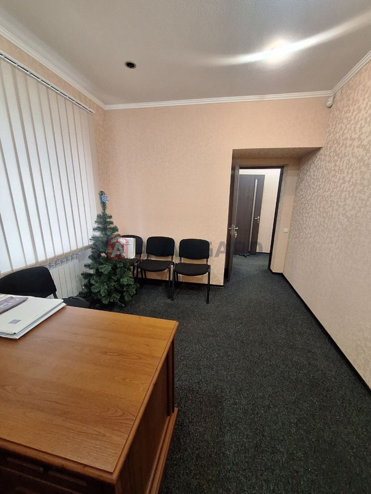 3 ����. ��������, 58,1/39,6/6,7 ��. �., 1/4 ���� ���� 11