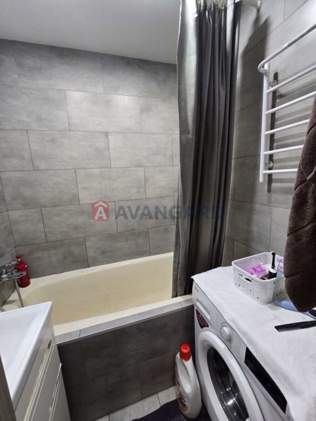 2 ��. ��������, 50/-/8 ��. �., 8/9 ������ ���� 15