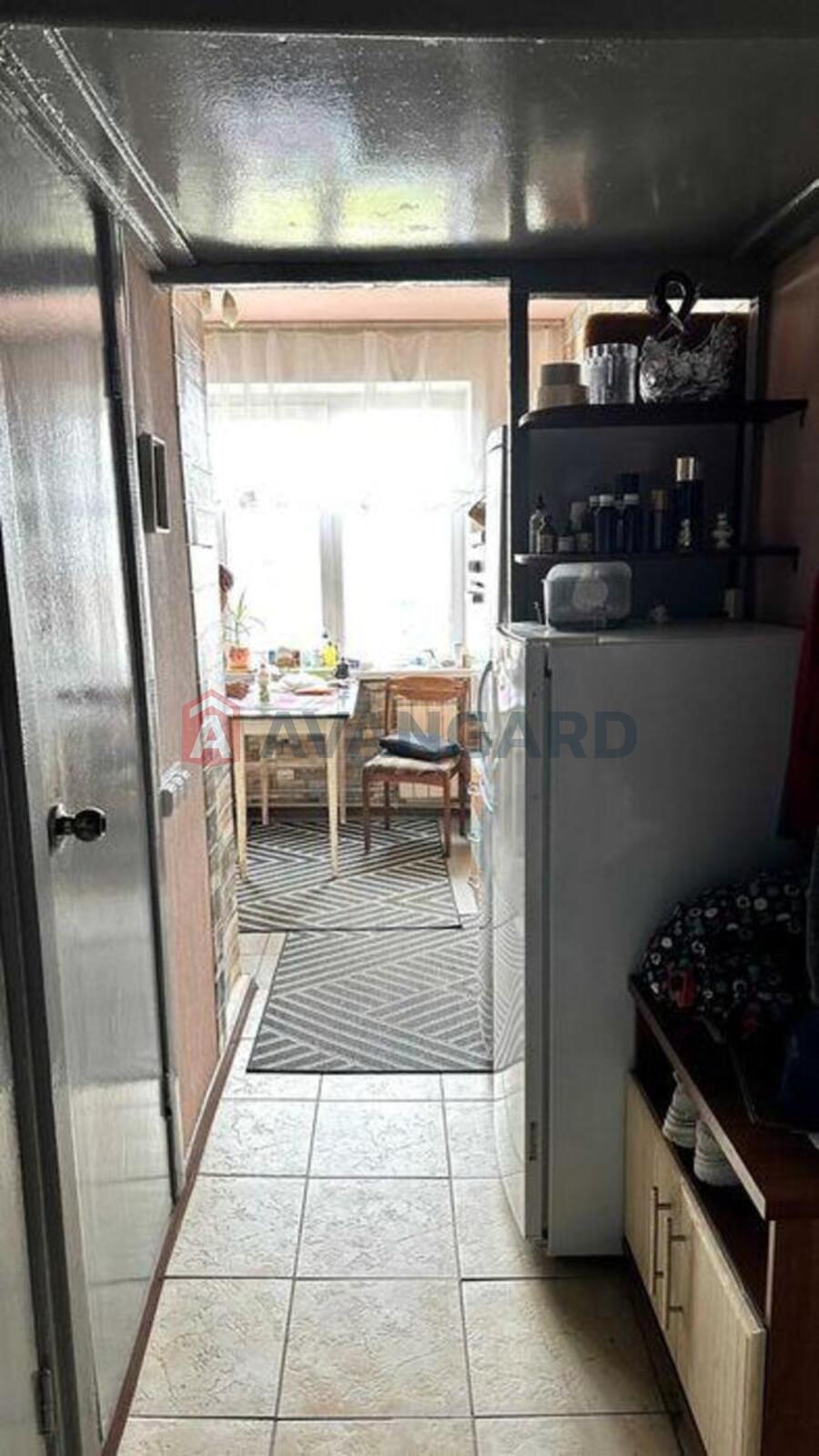 3 ��. ��������, 61/-/7 ��. �., 9/9 ������ ���� 7