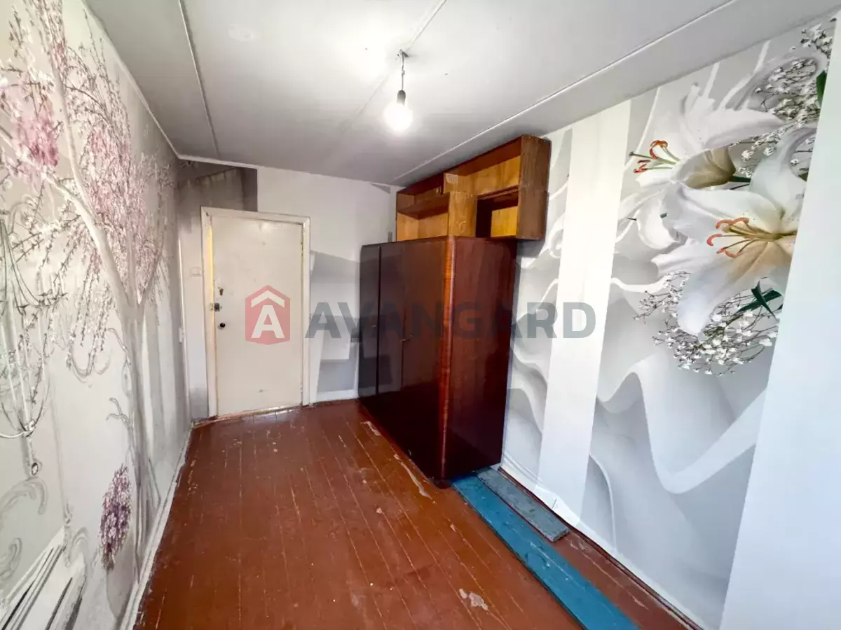 3 ��. ��������, 56/41/5 ��. �., 4/5 ������ ���� 13