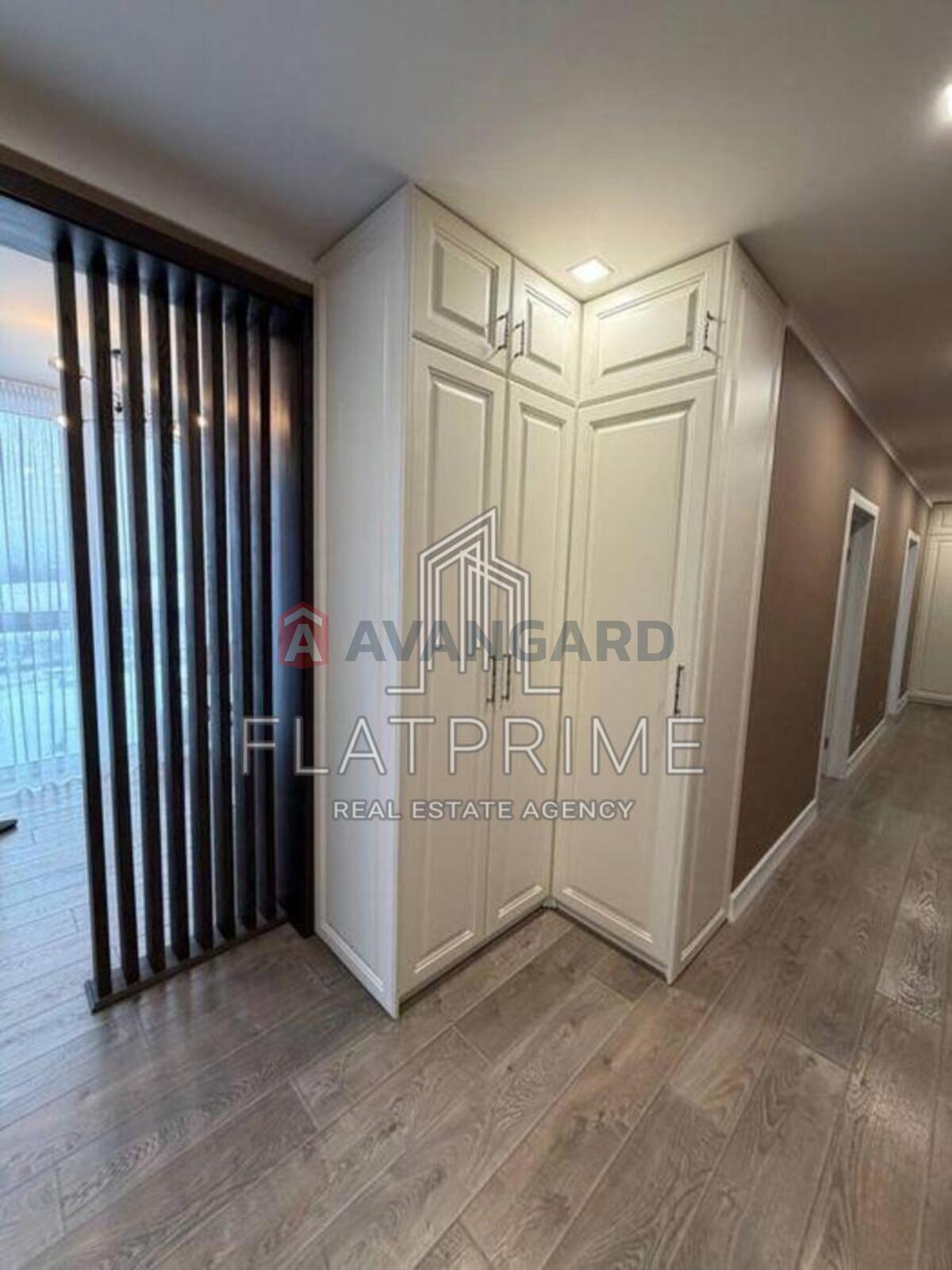 3 ��. ��������, 100/50/30 ��. �., 8/26 ������ ���� 16