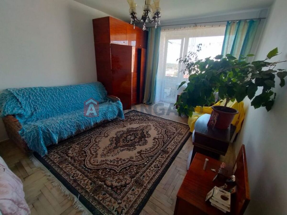 1 ��. ��������, 38/-/8 ��. �., 10/10 ������ ���� 4