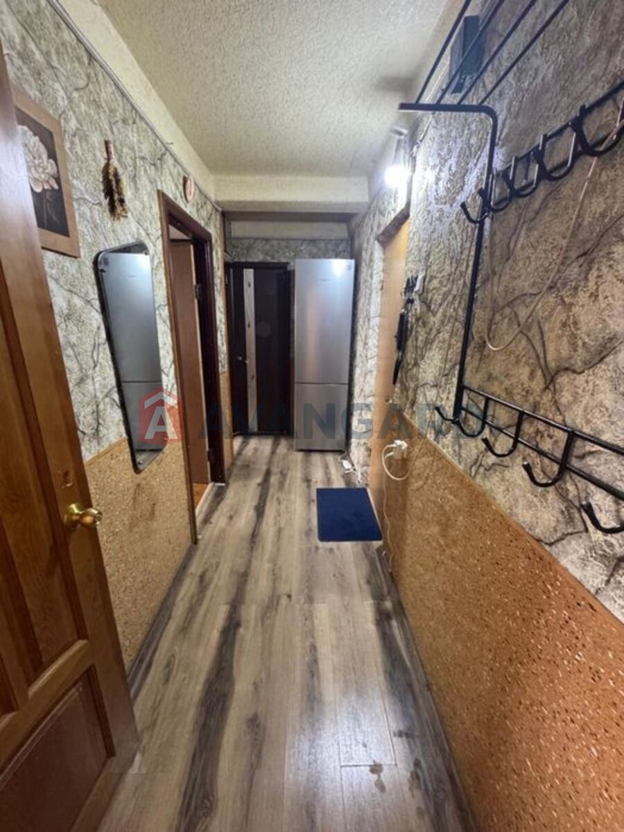 3 ��. ��������, 63/-/7 ��. �., 4/9 ������ ���� 10