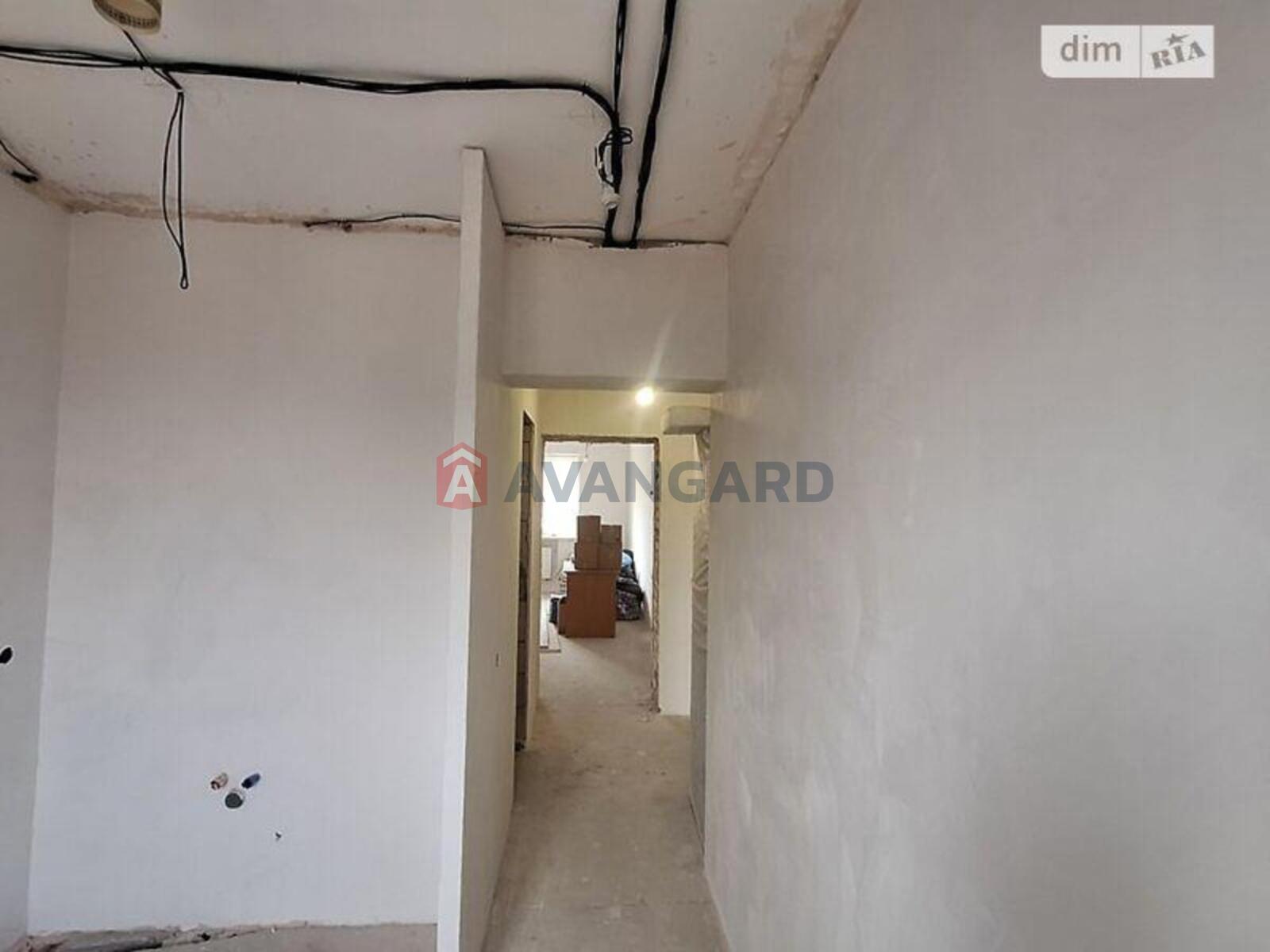 3 ��. ��������, 64/45/8 ��. �., 5/5 ������ ���� 20