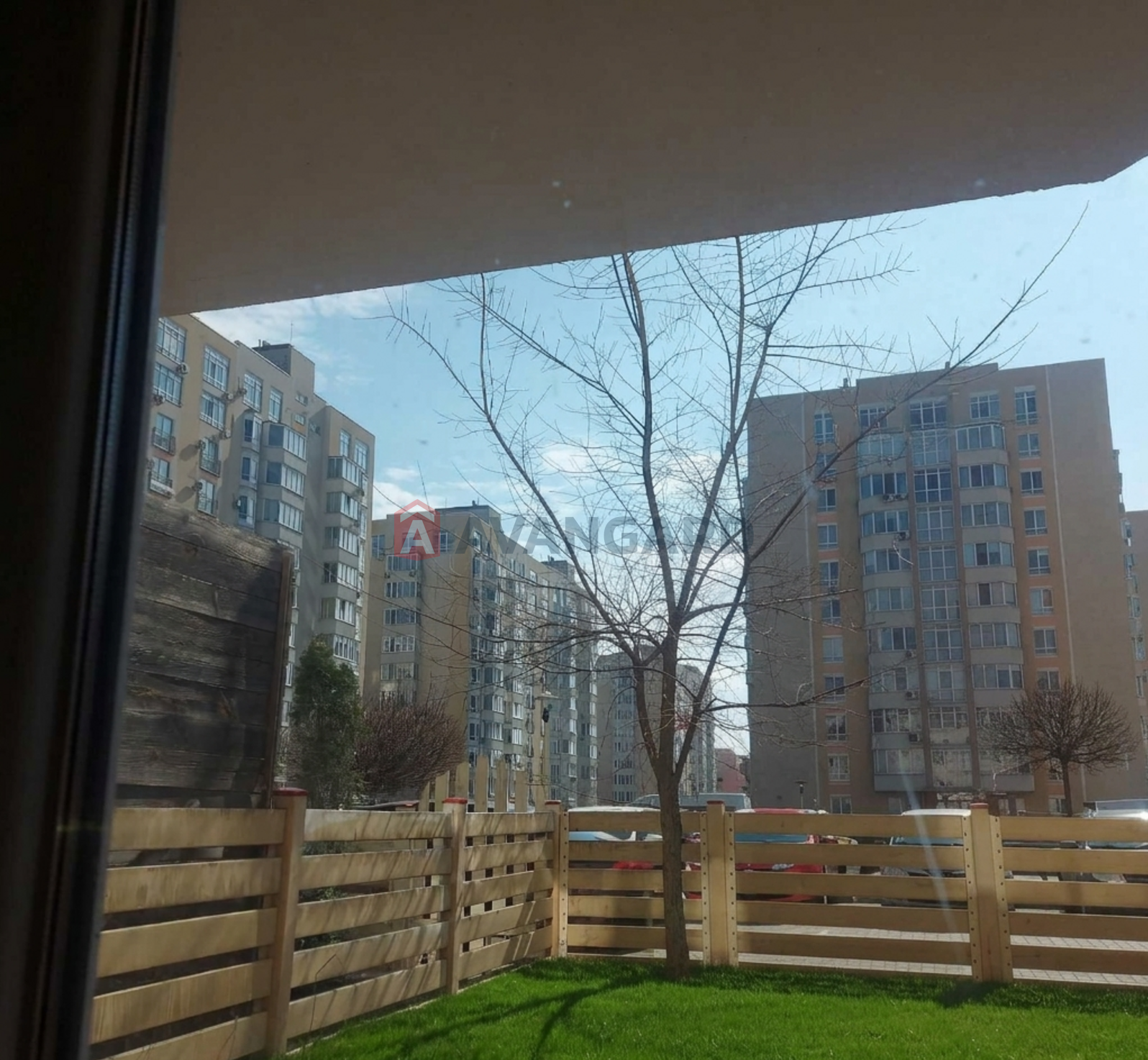 3 ��. ��������, 108.6/-/21.6 ��. �., 1/5 ������ ���� 13