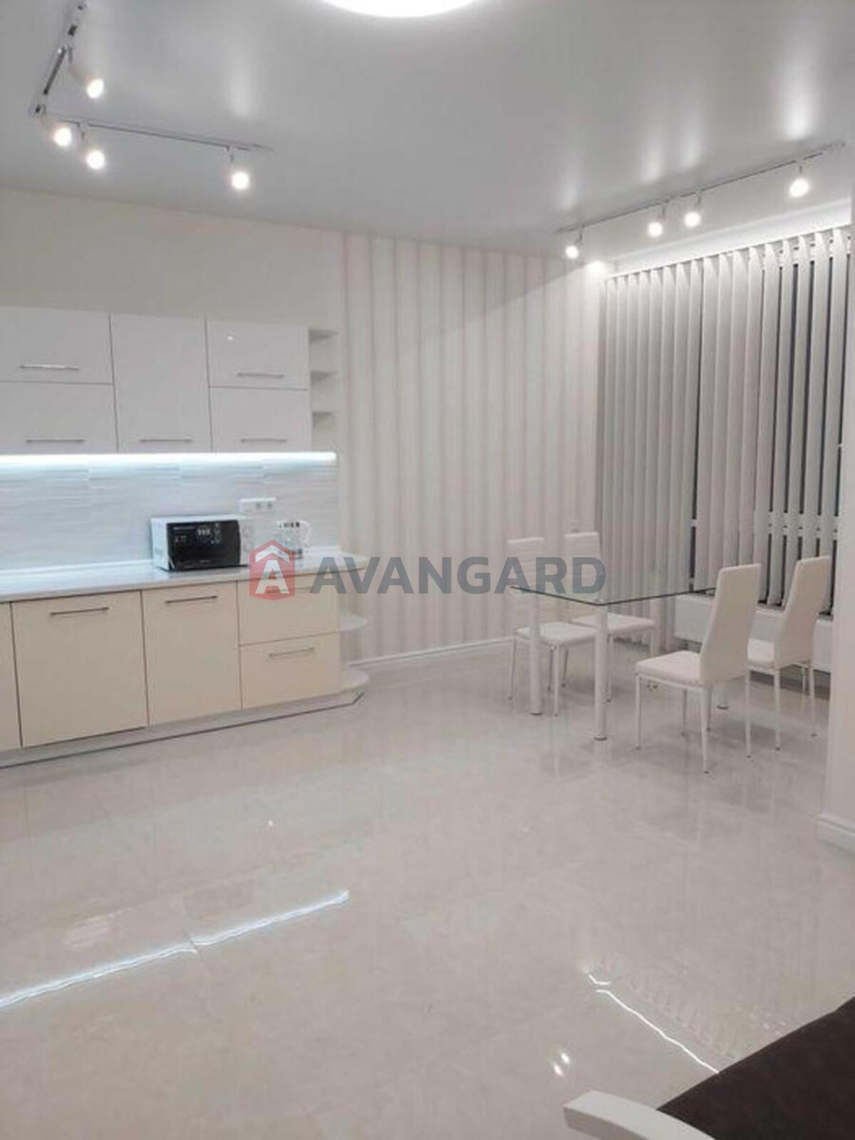 2 ��. ��������, 80/-/30 ��. �., 11/26 ������ ���� 11